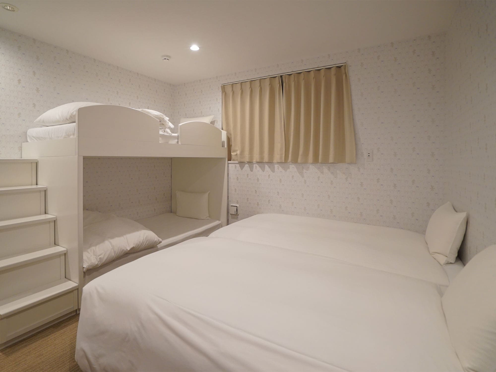 Family room 20.8㎡ featuring bunk beds, up to 4 adults can be reserved