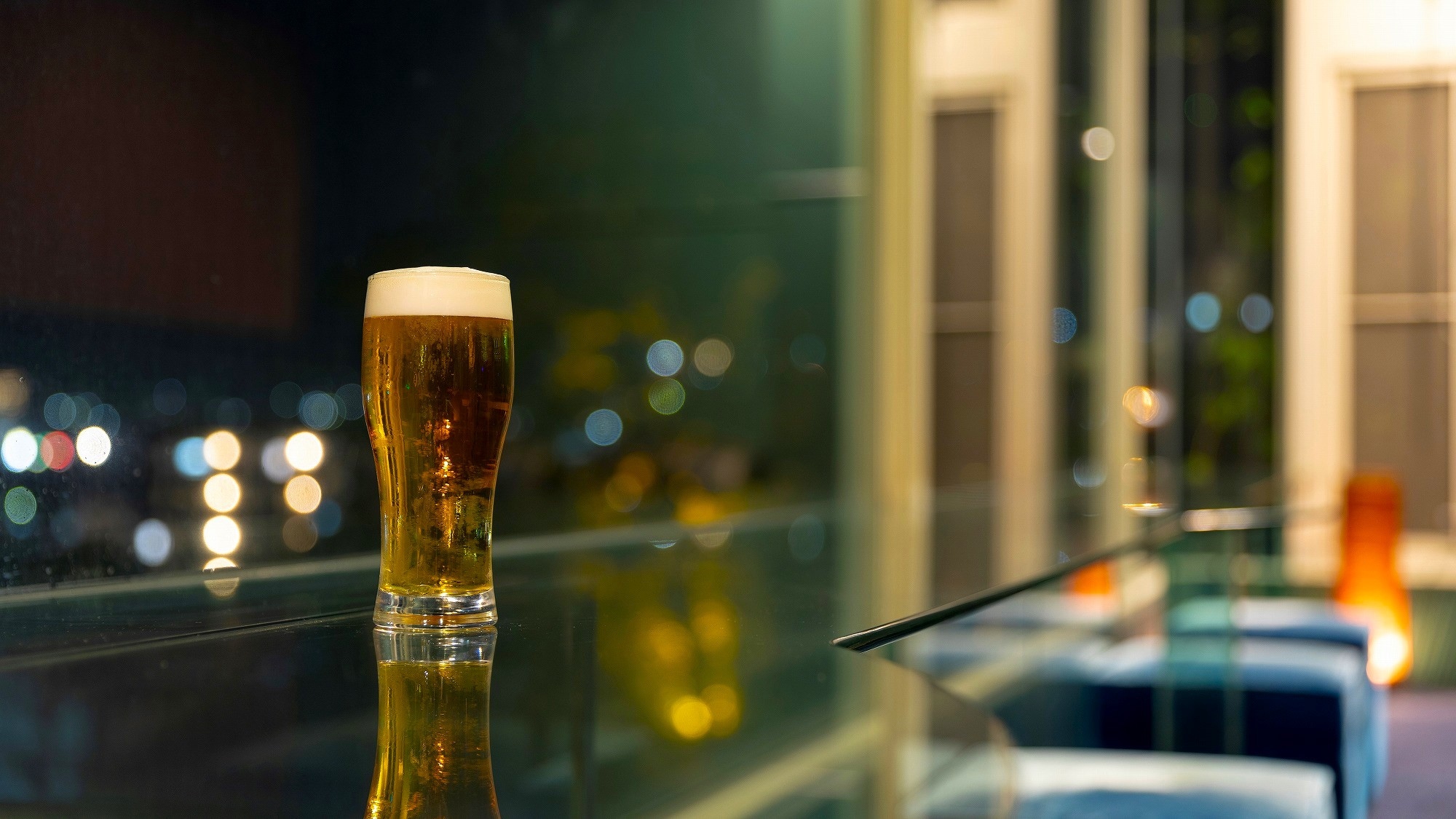 Free beer server in the lounge
