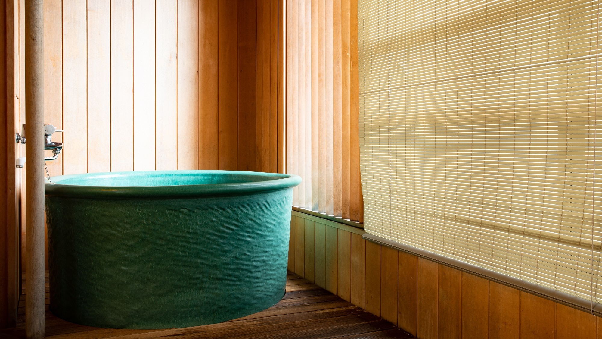 Japanese-Western style room with open-air bath Open-air bath