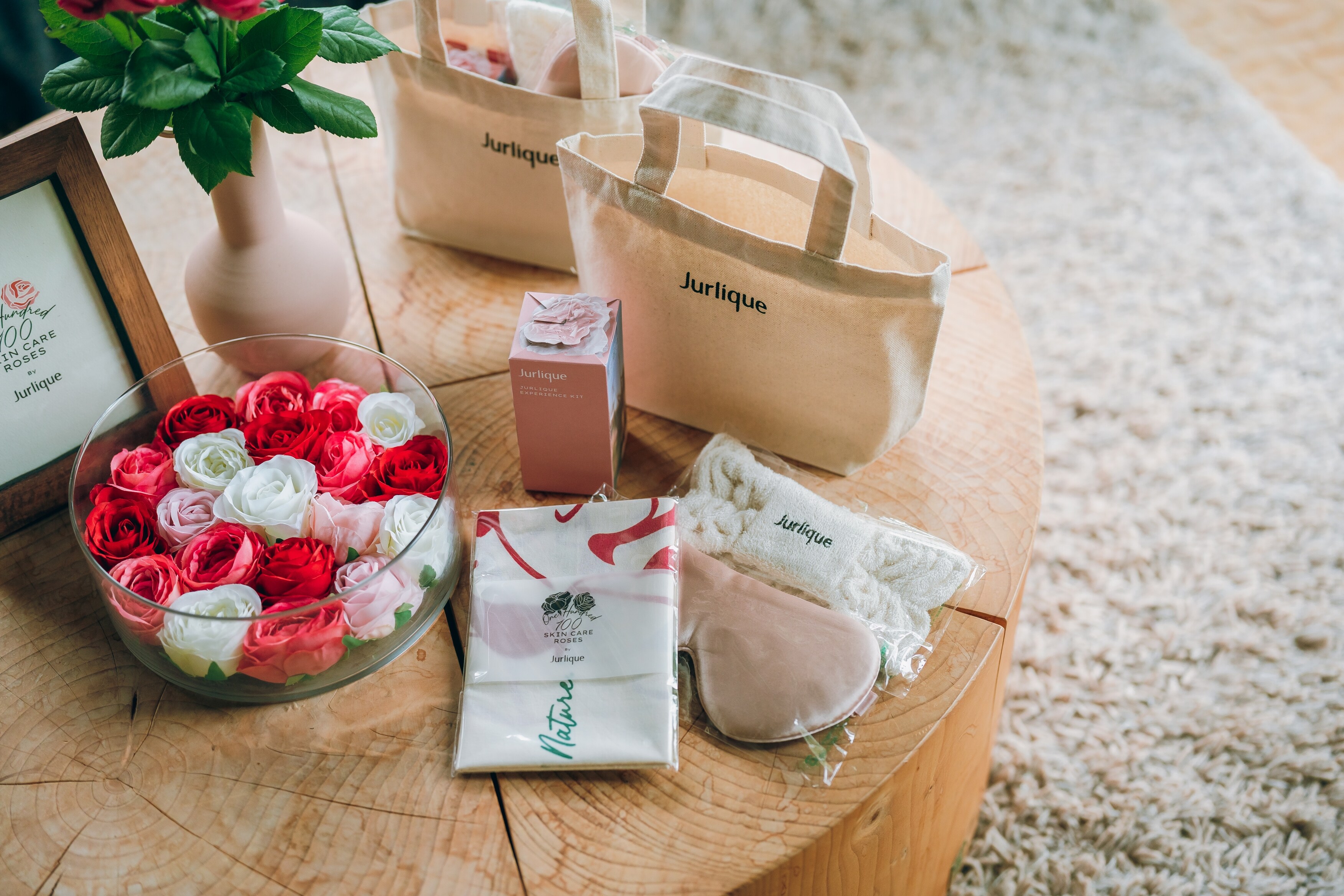 ・[Jurlique Plan] Limited-time offer "Jurlique 100 Skin Care Roses Room"