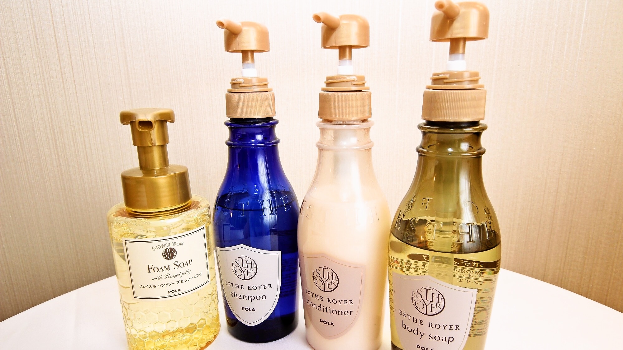 Bathroom amenities are all POLA.