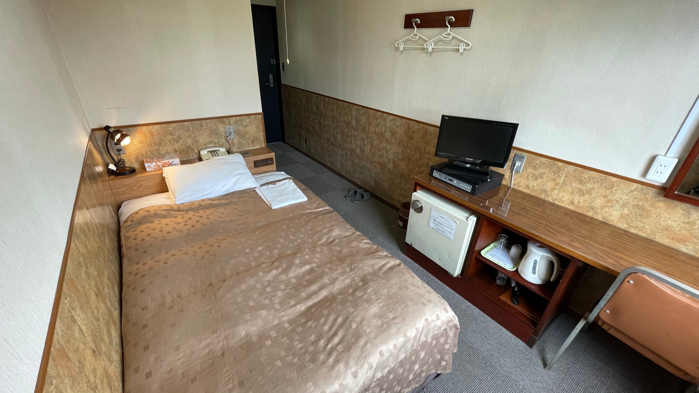 ●Single non-smoking room (Rooms facing Mt. Fuji available)