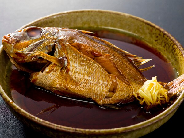 当地鱼类料理【煮鲷鱼】