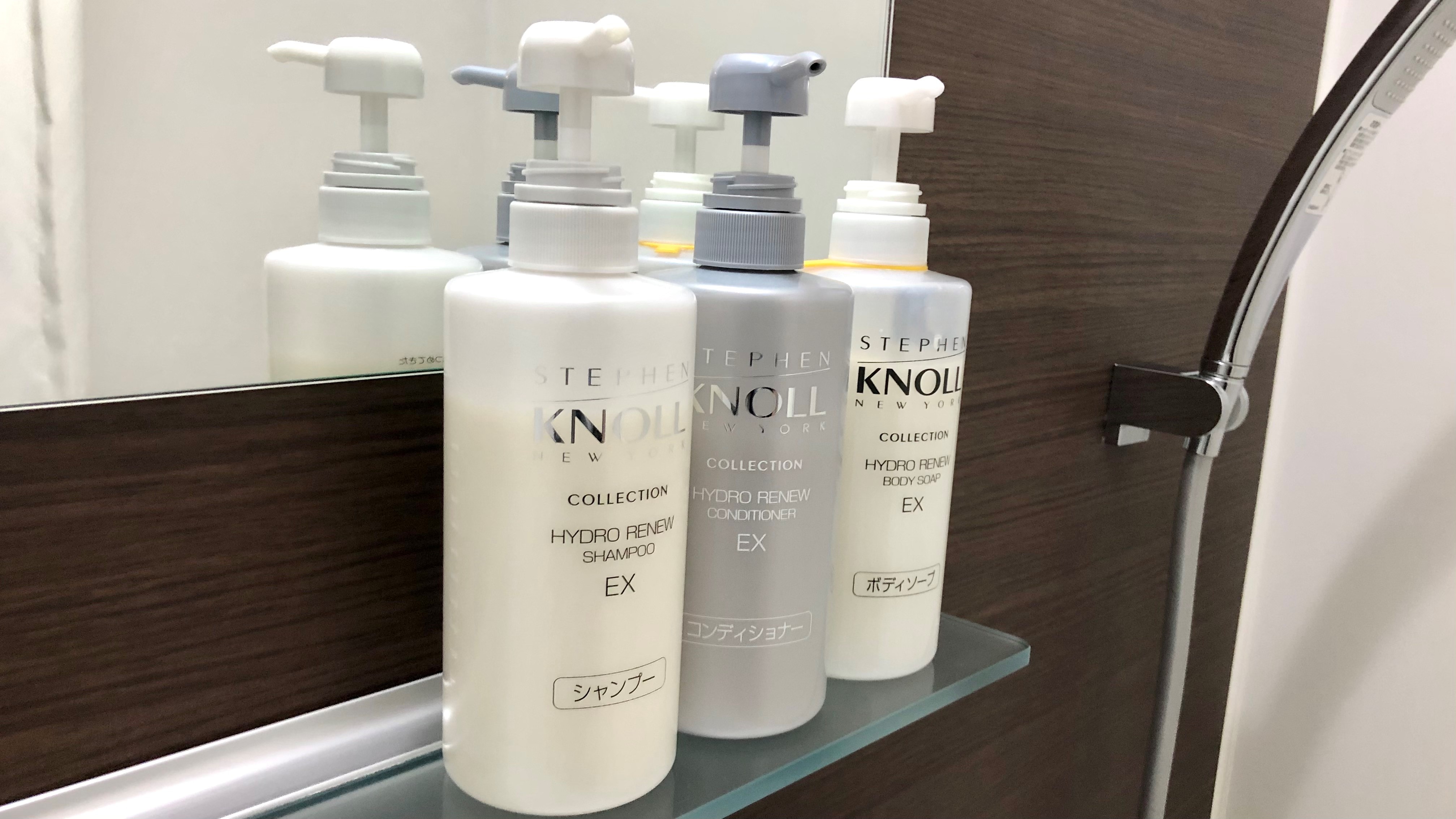 [Room features] Shampoo & conditioner is KOSE "Stephen Nor" which is popular with women ♪