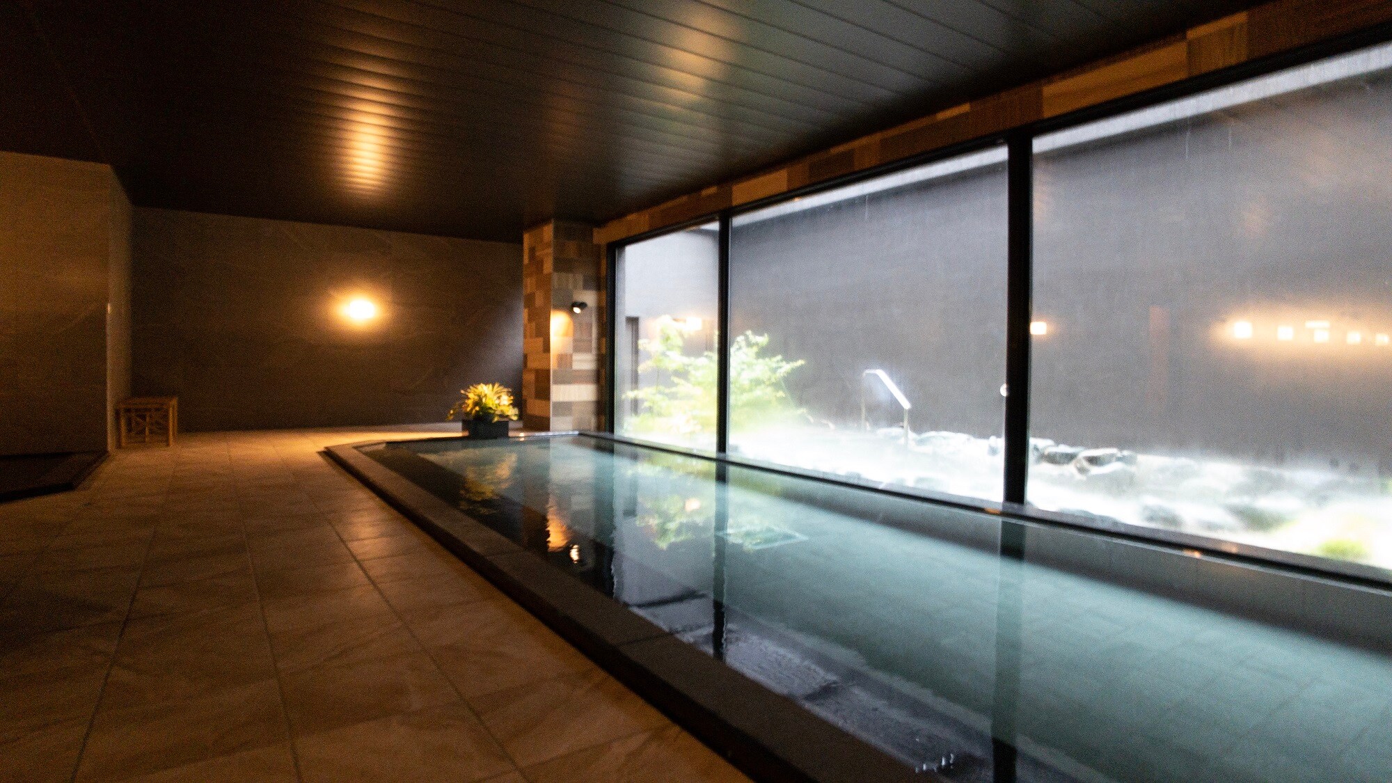 ★Indoor bath (for both men and women)