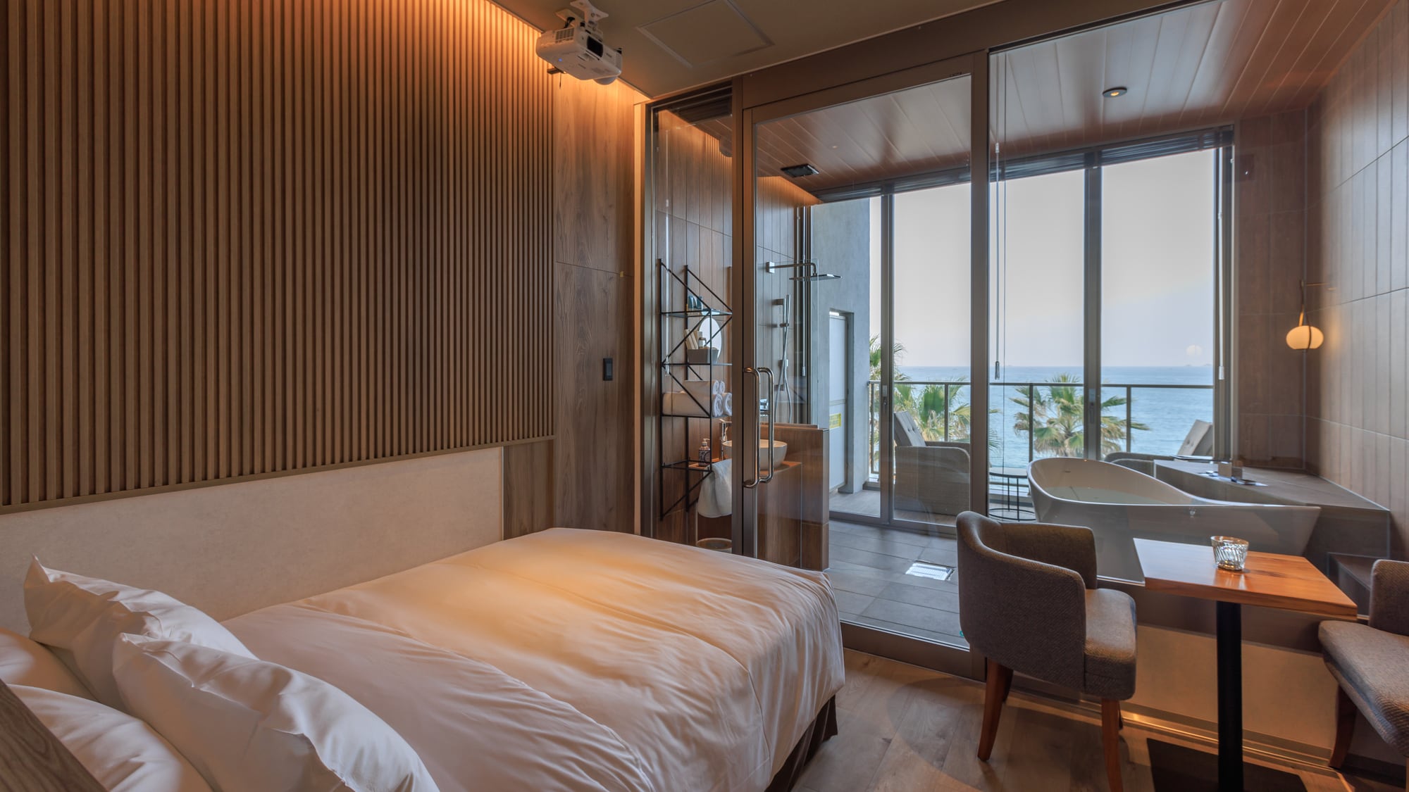 Room_LUX3_1