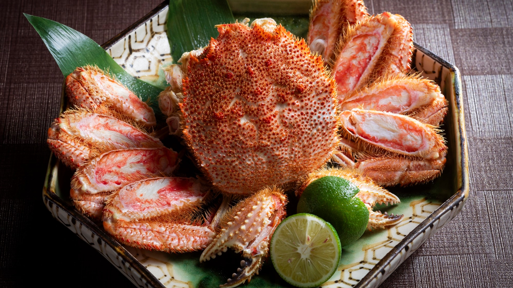 [Hokkaido hairy crab] Enjoy with rich crab miso (approximately 400g to 450g per serving) *Photo is for illustrative purposes only