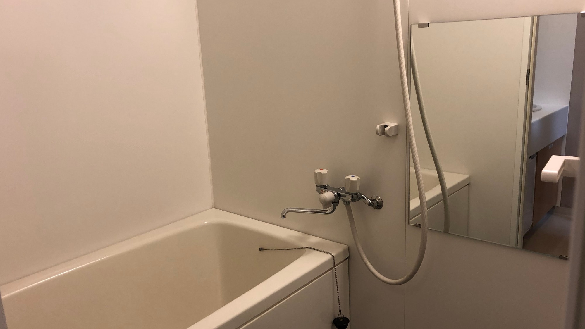 ◆ Guest room unit bath (Japanese and Western rooms only)