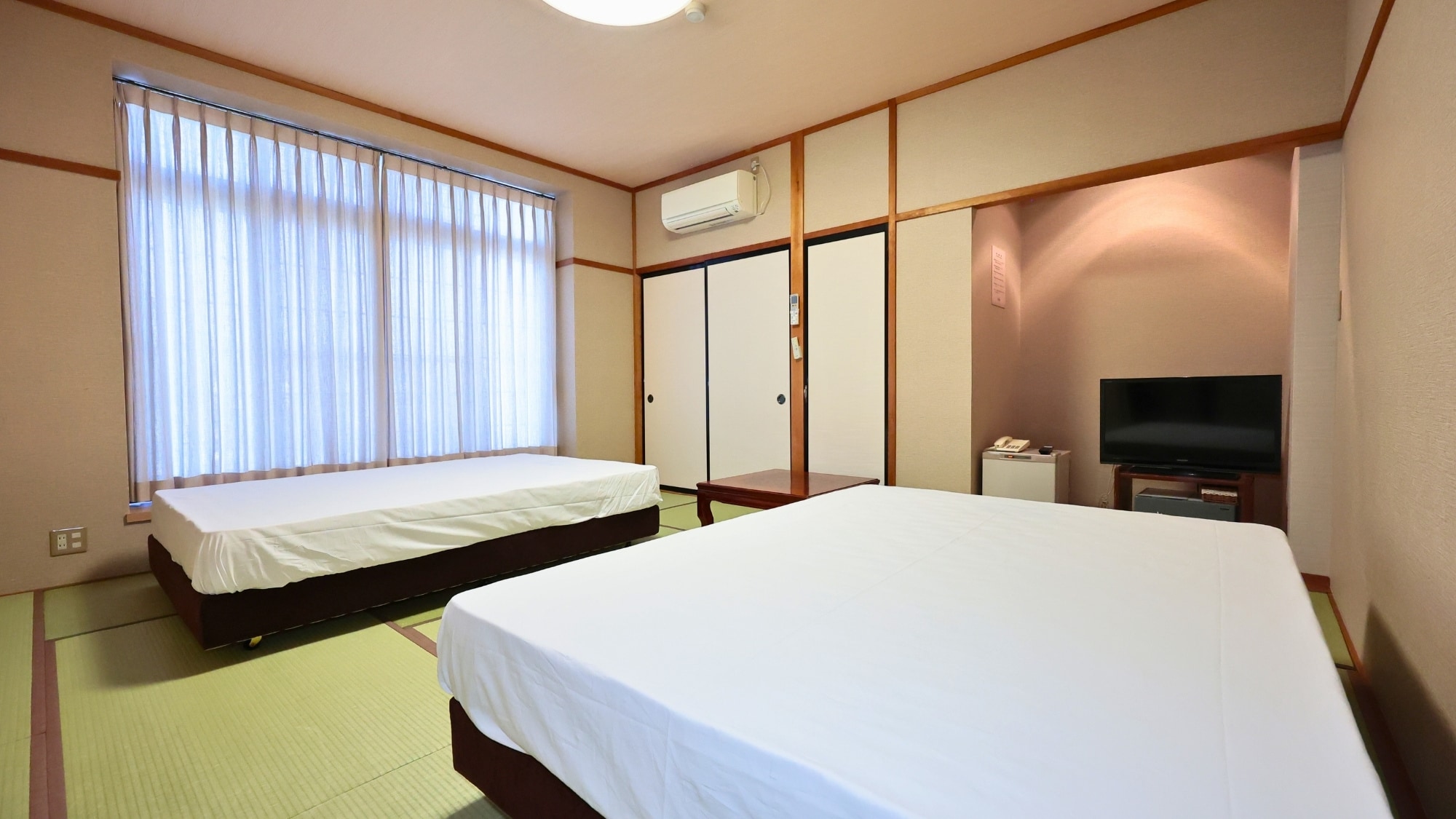 ・1 Japanese-style room with bed