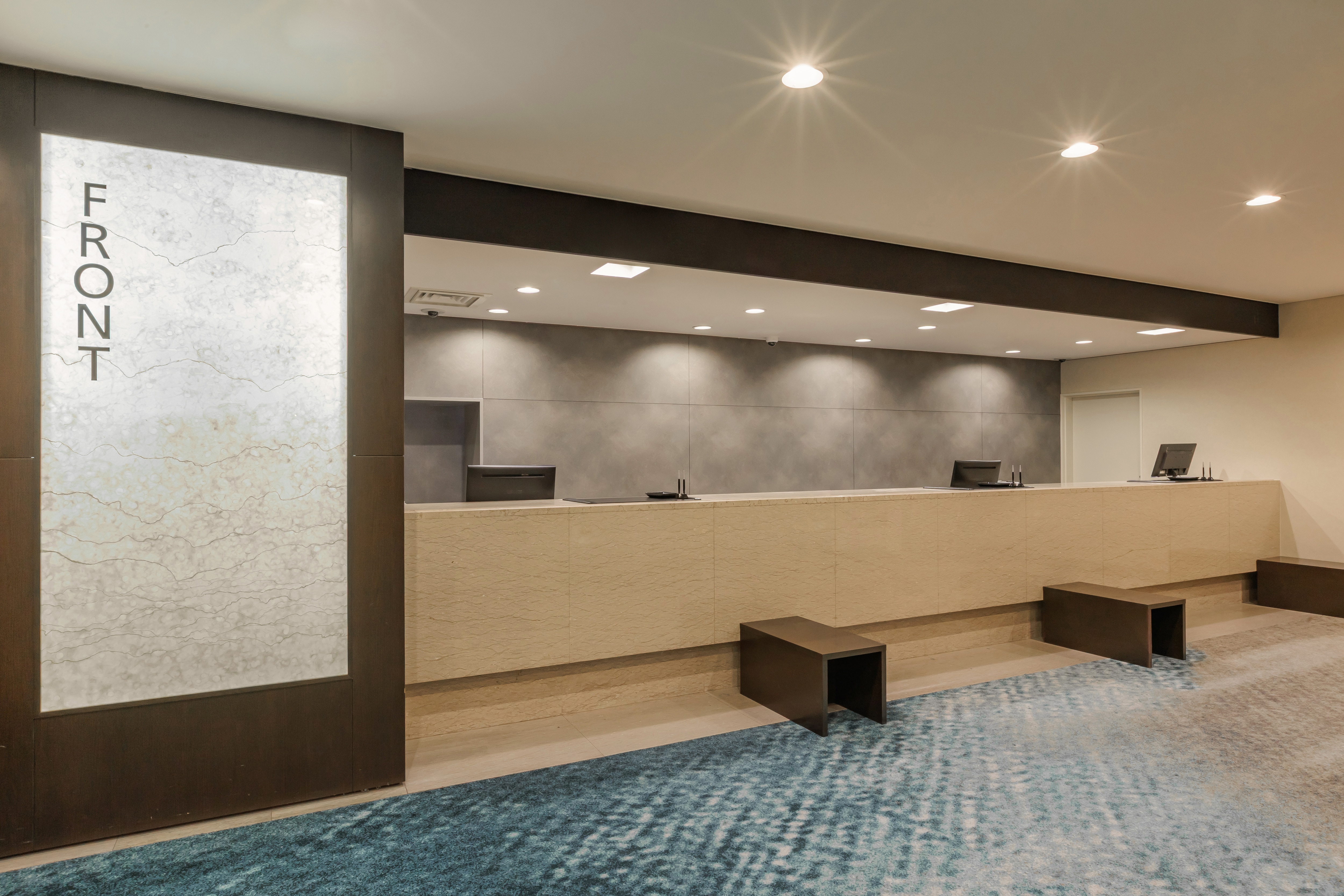 ด้านหน้า