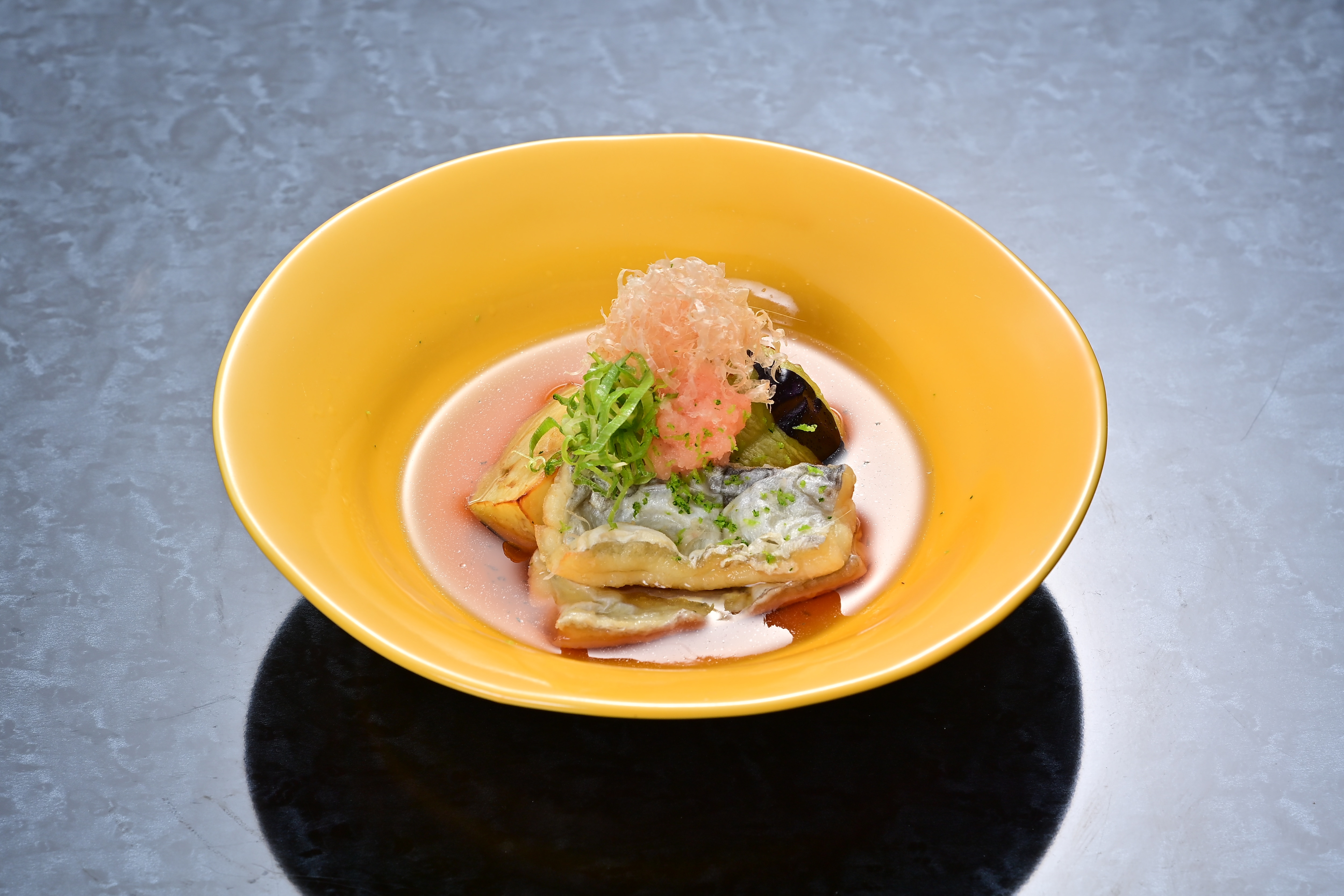 Kamo eggplant and hairtail fish