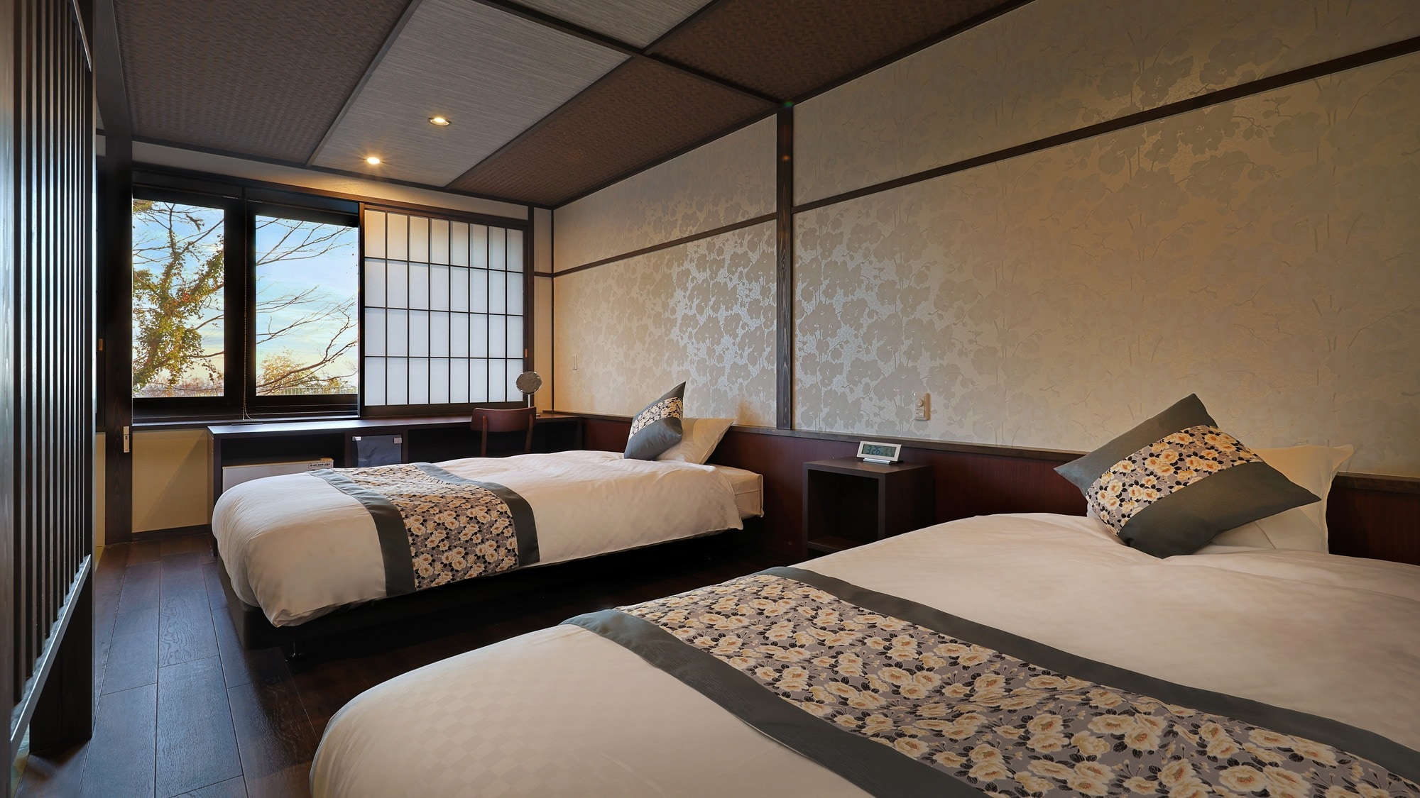 [103 Shirogane] Modern Japanese-Western room