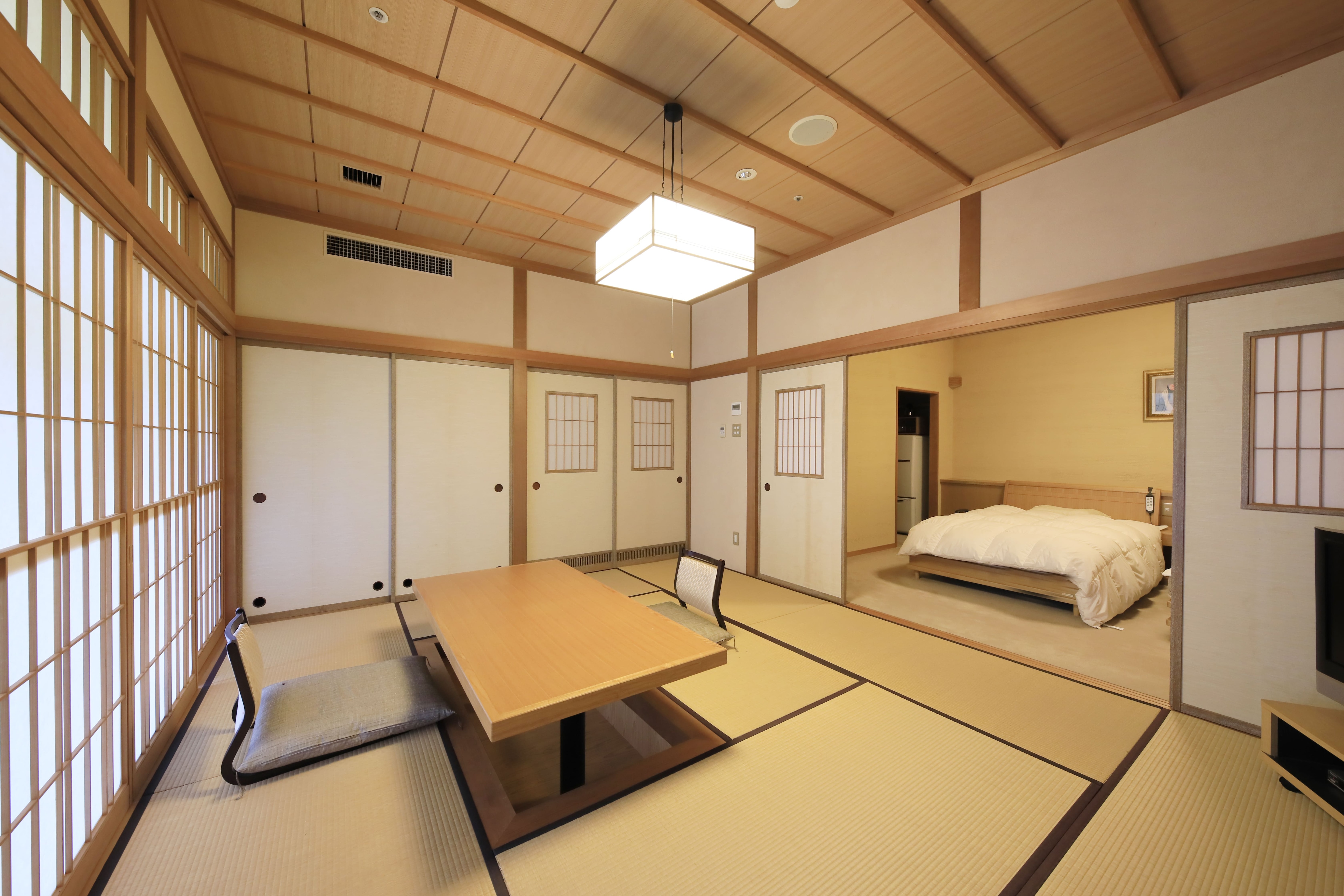 Guest room: Kyuka Japanese-style room and bed