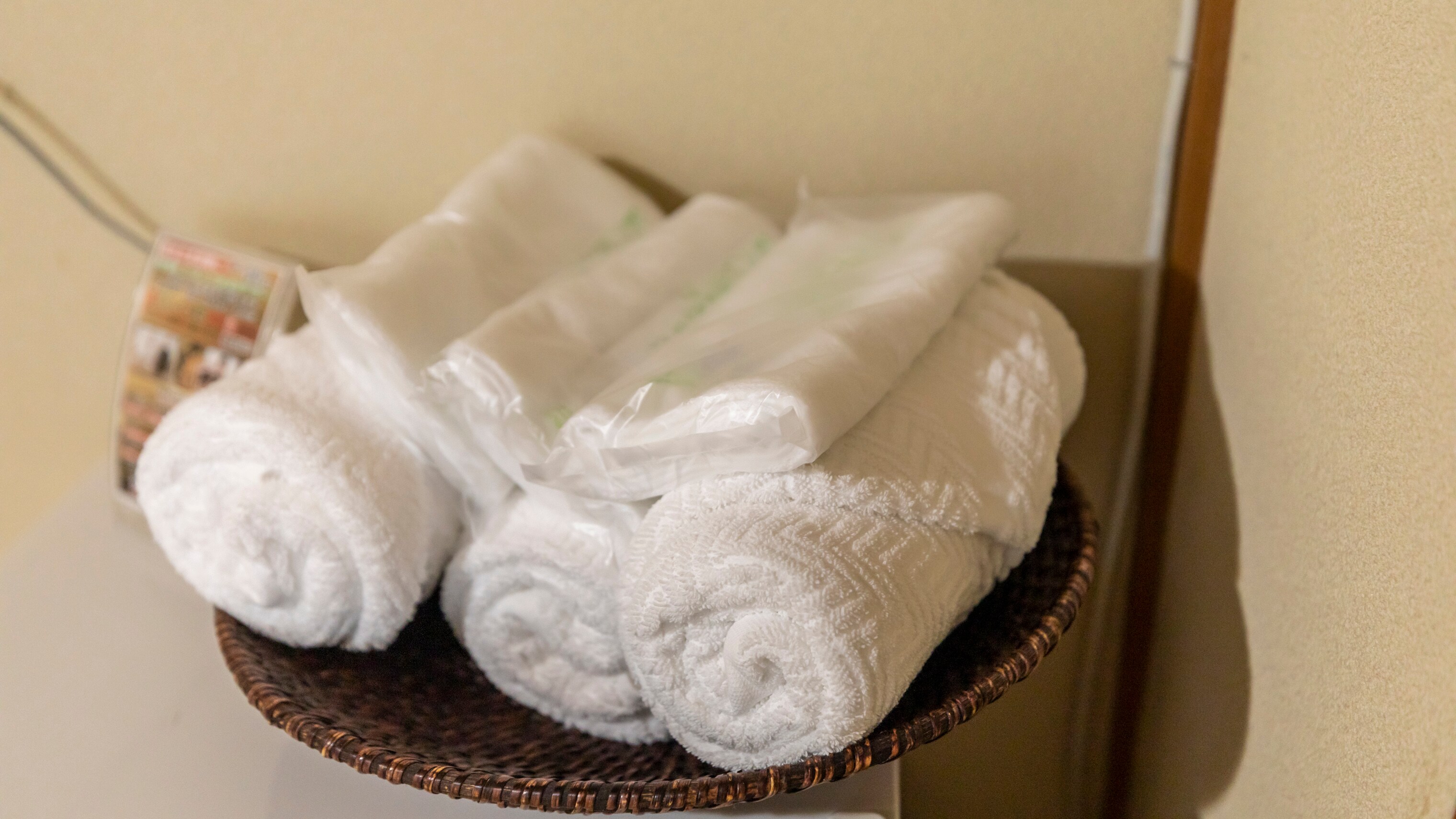 [Non-smoking] Japanese-style room for 1 to 3 people (no bath/toilet)