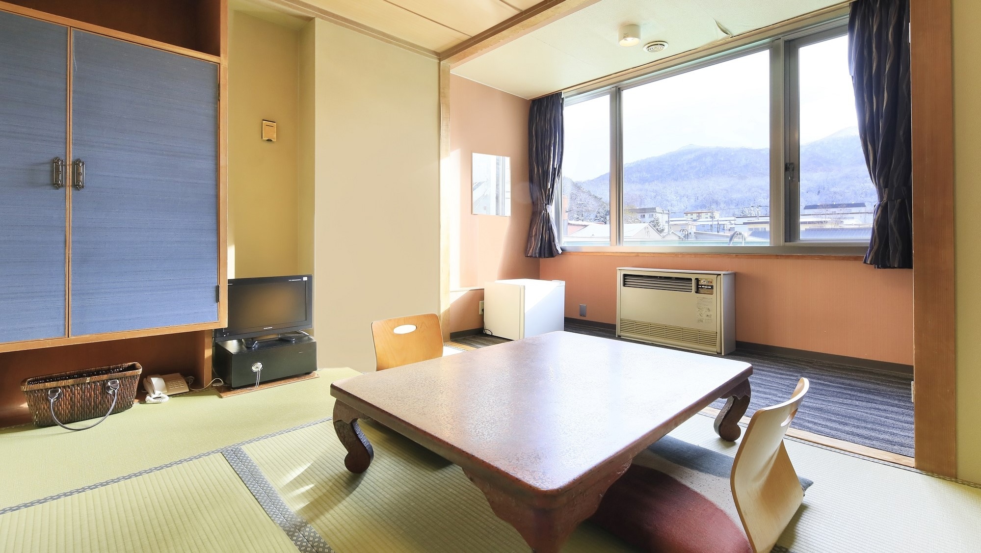 [日式房間6張榻榻米]