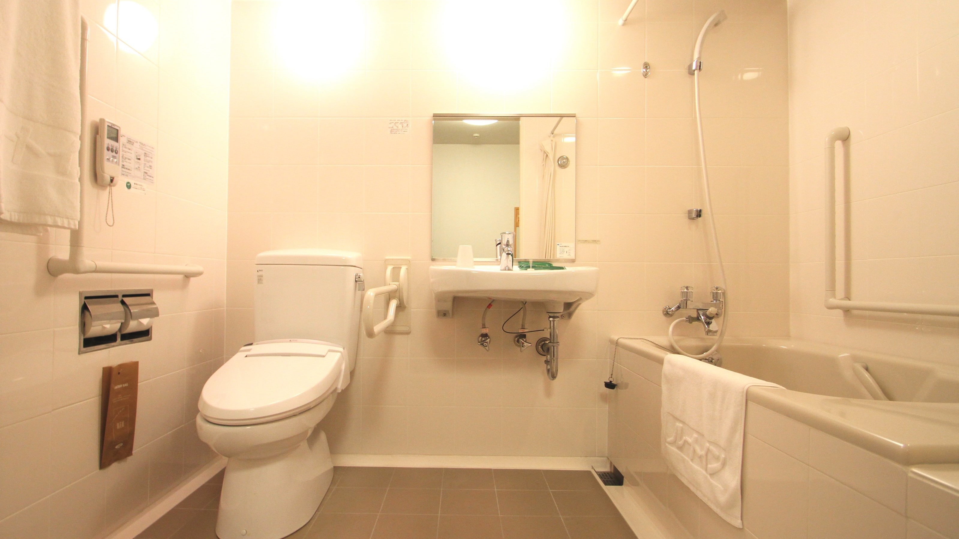 Barrier-free room