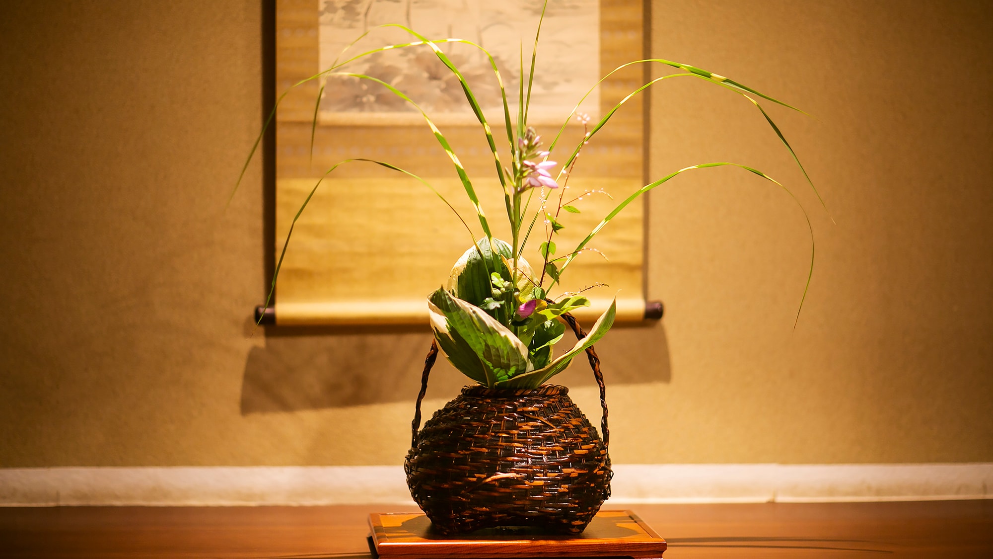 The interior of the building has a nostalgic feel that will warm your heart and relax you.