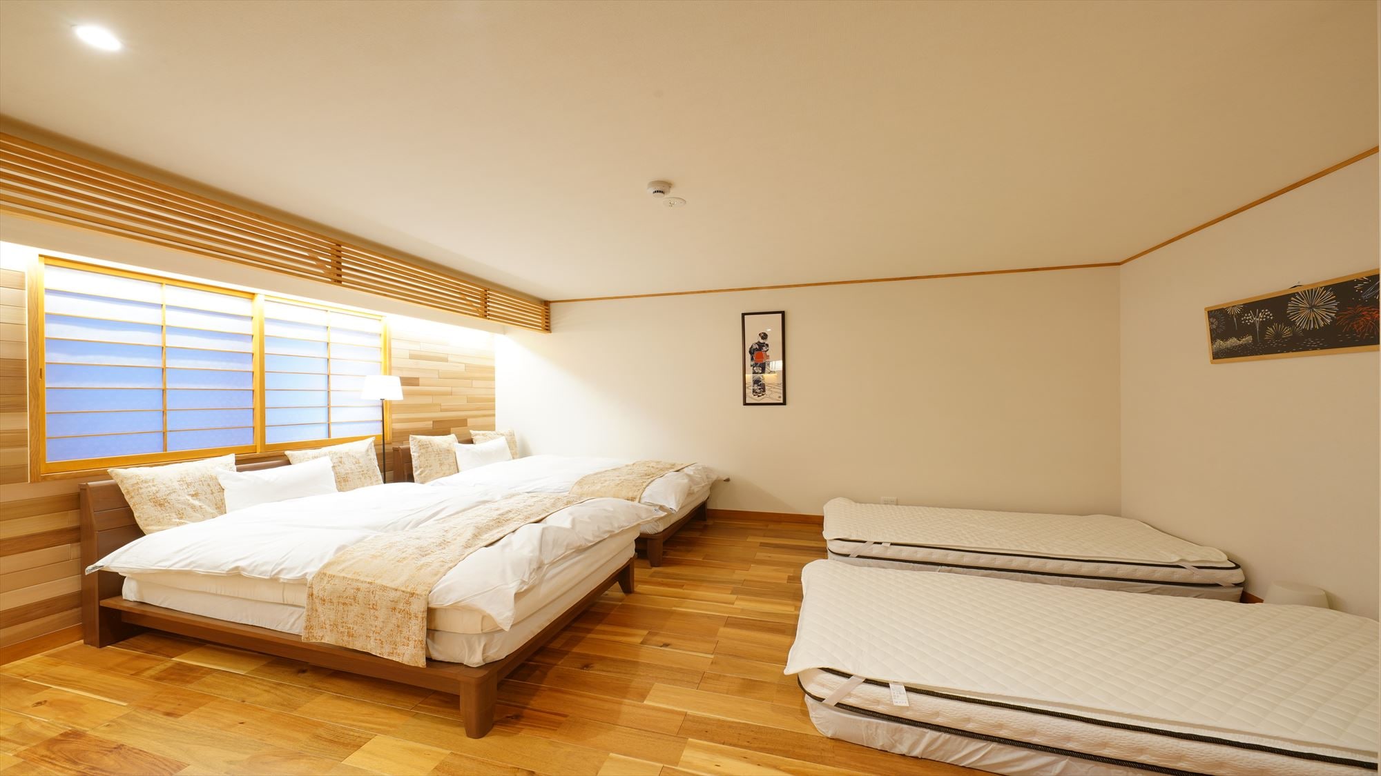 2BR (2DK/60 sqm/maximum 6 people): Western-style room + Japanese-style room