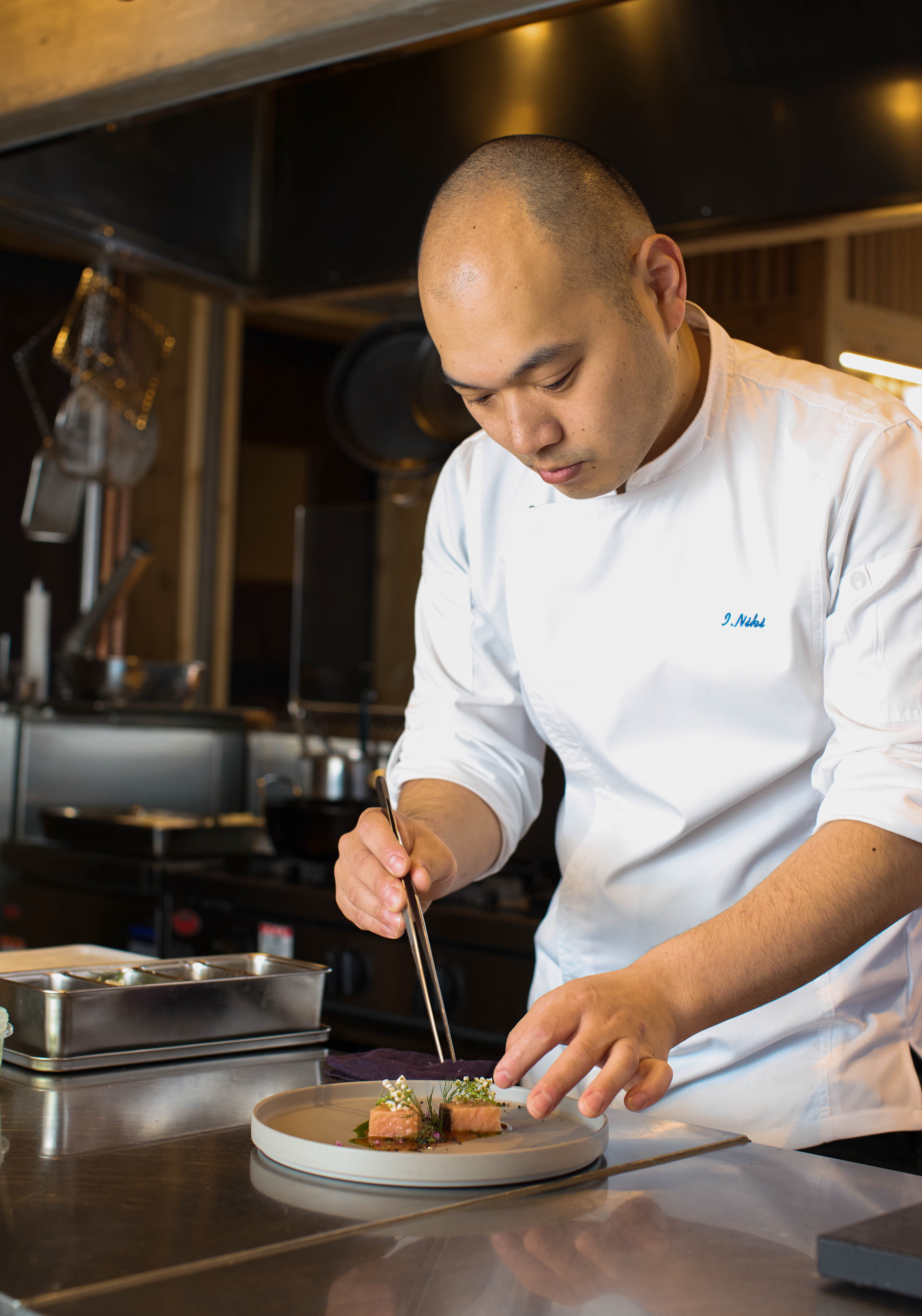 Isamu Niki (Chief Chef)
