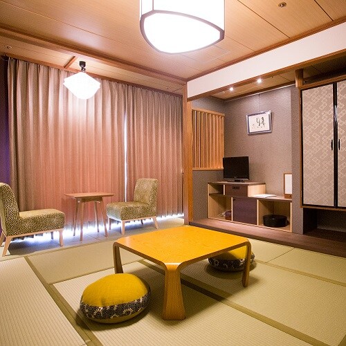 South Wing Japanese-style room (8 tatami mats) (example)