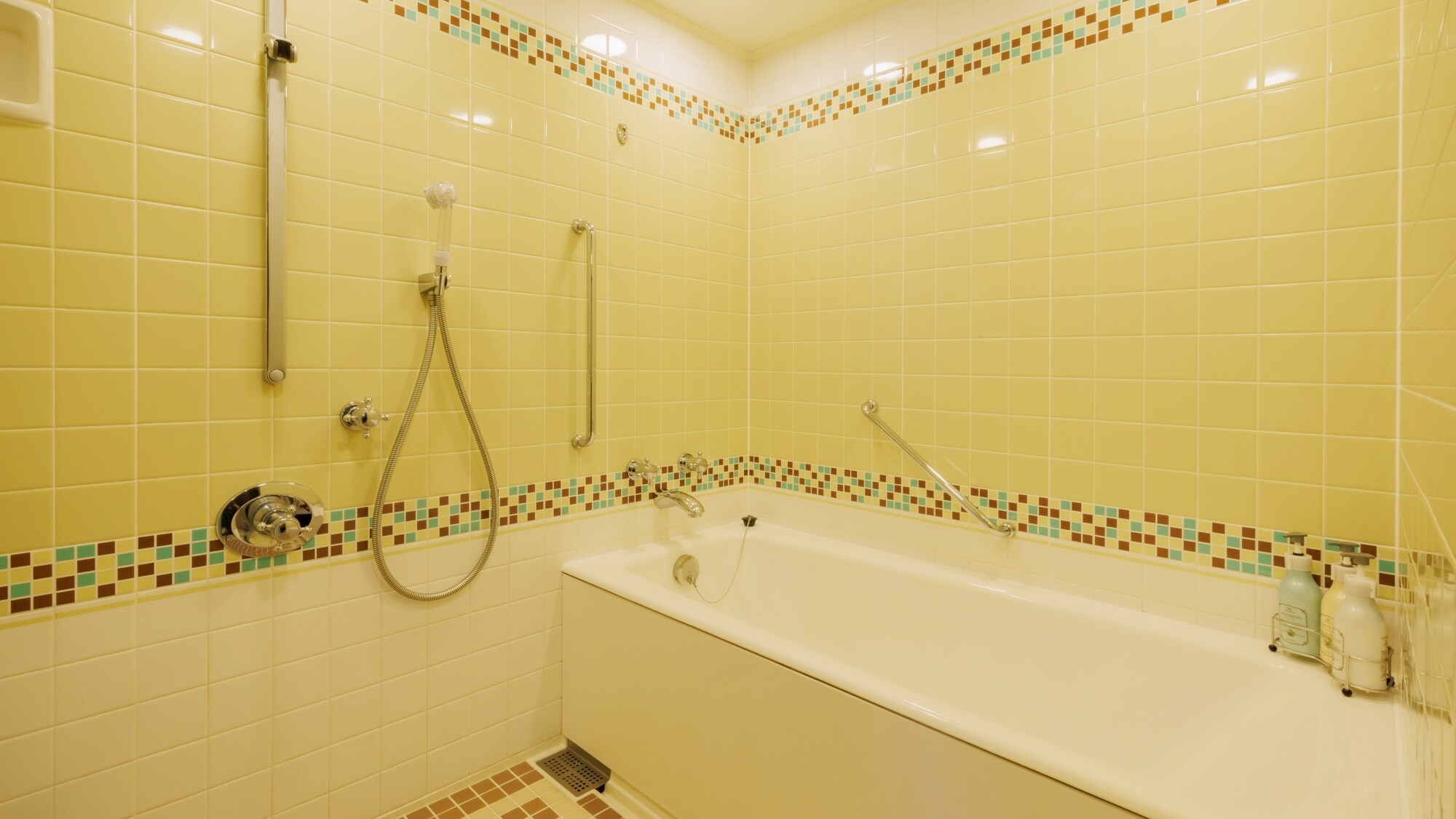 浴室（家庭房）