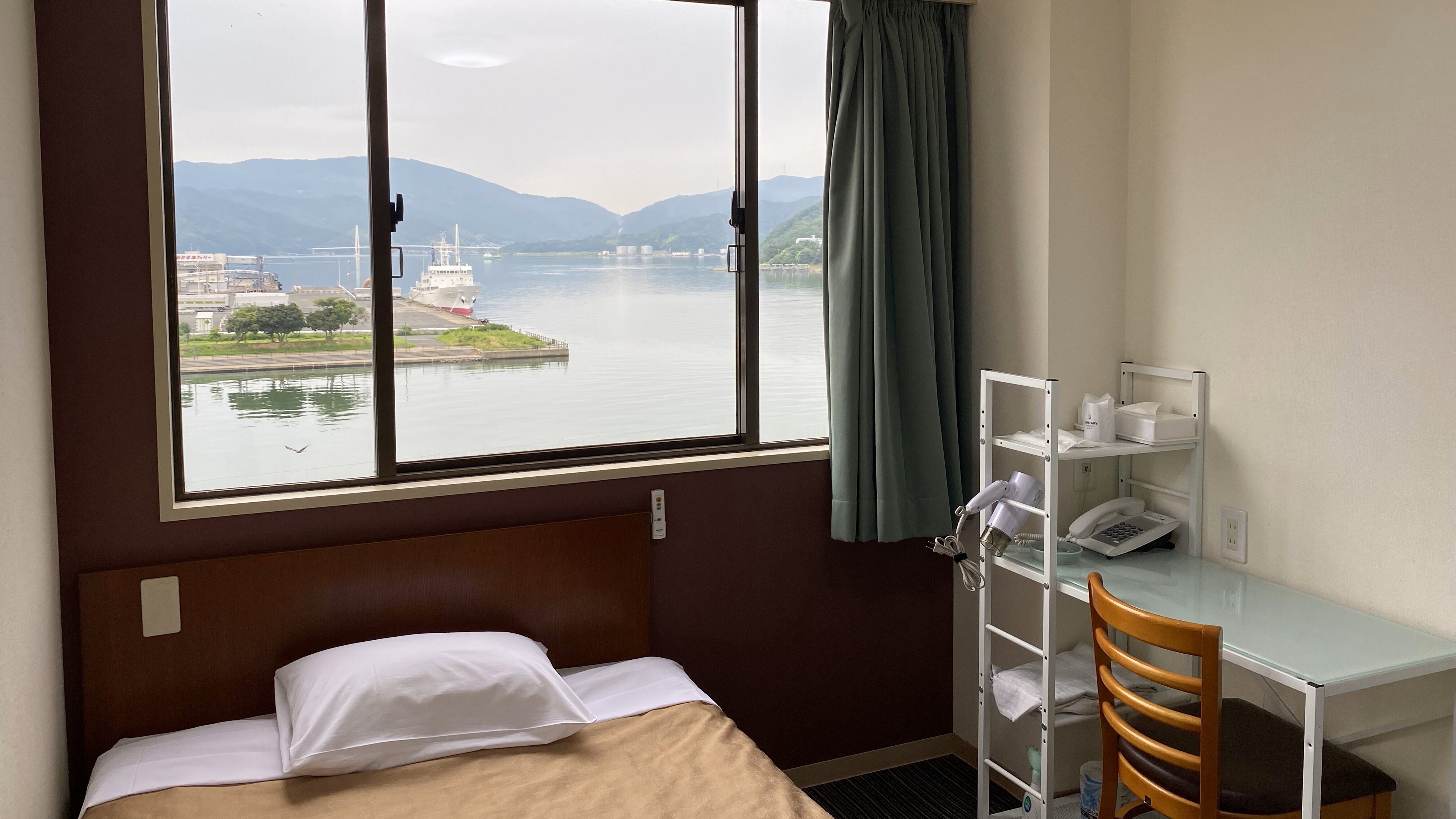 Ocean side single room