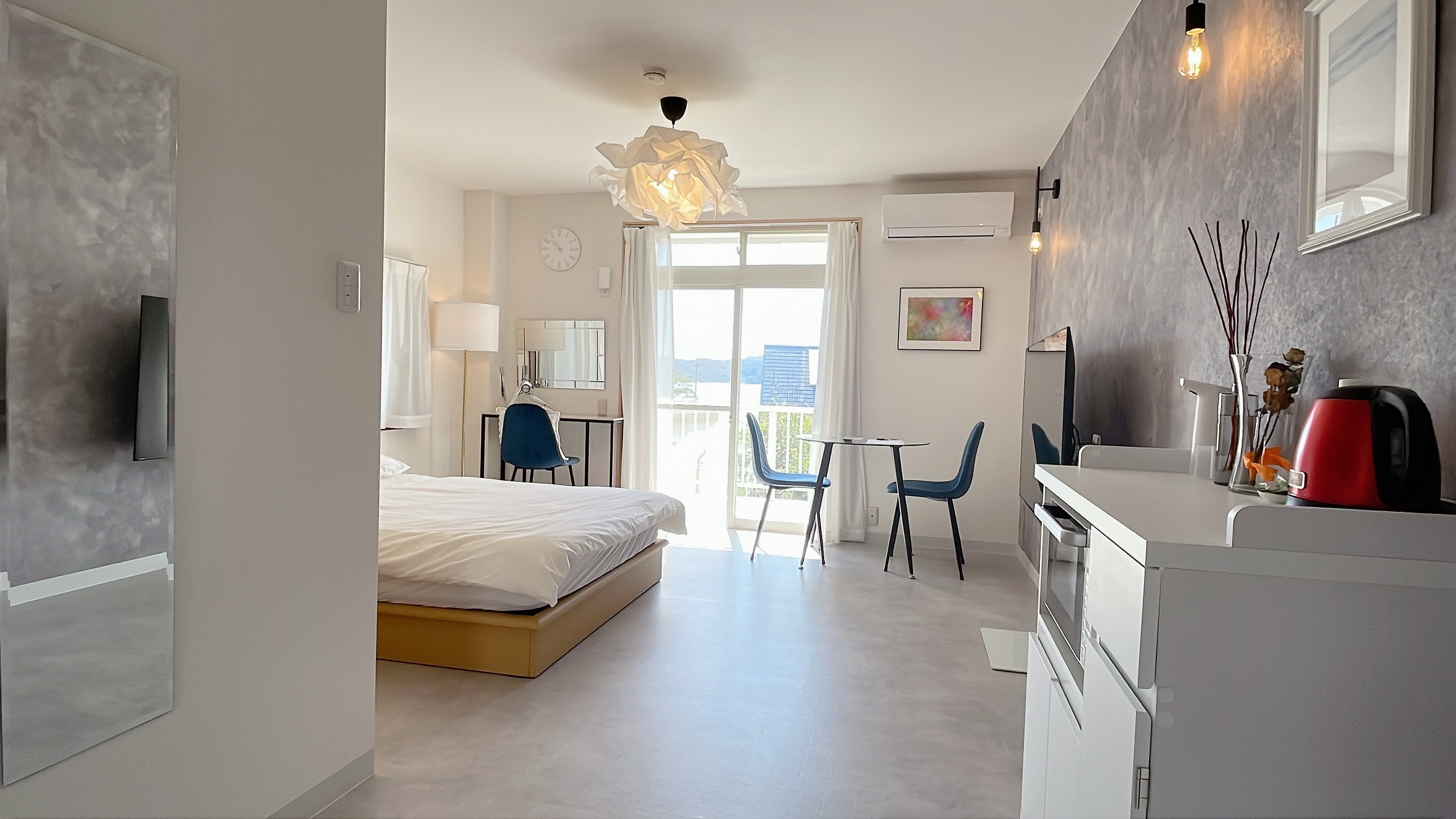 Room 102