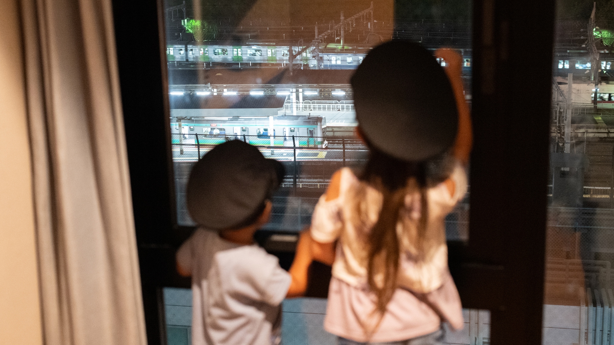 Train View Room