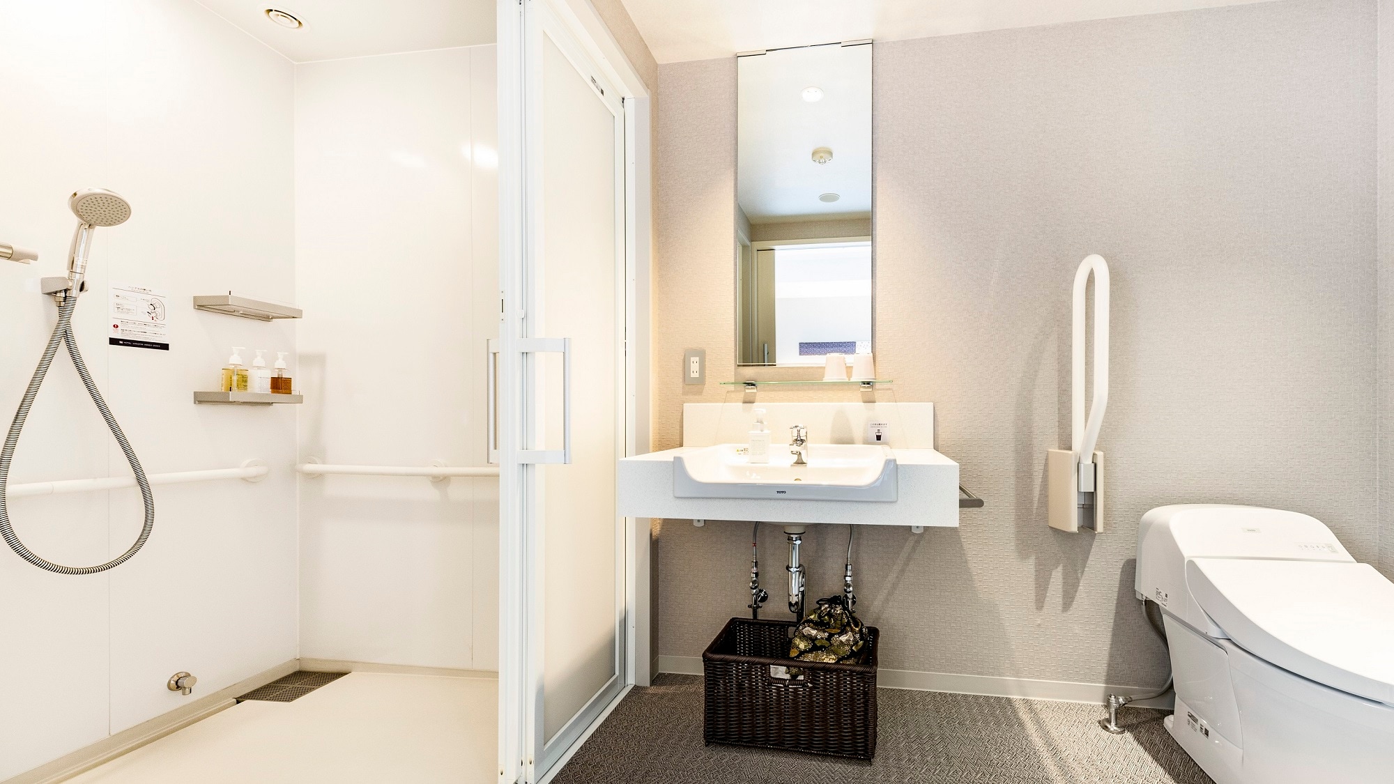 [22 sqm] Shower booth (universal twin)