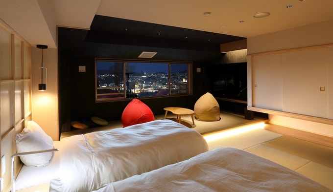 Japanese-Western room with night view [Barrier-free]