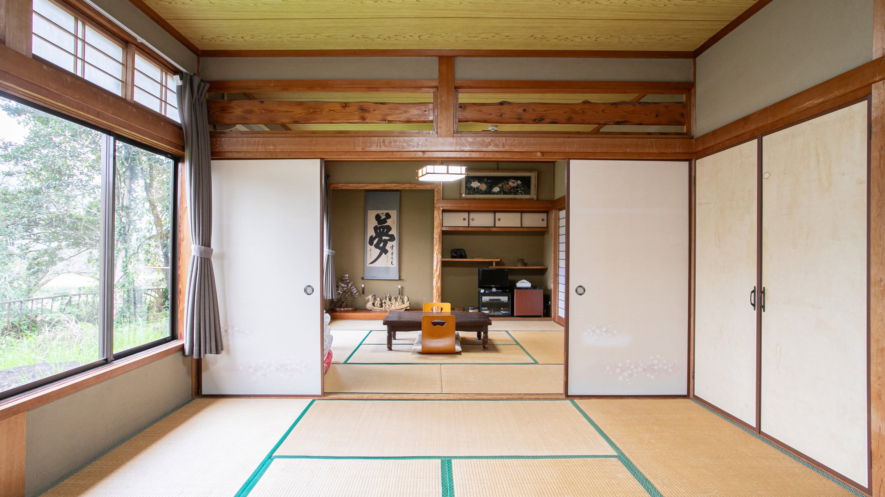 Private room: Main building Japanese-style room 16 tatami mats
