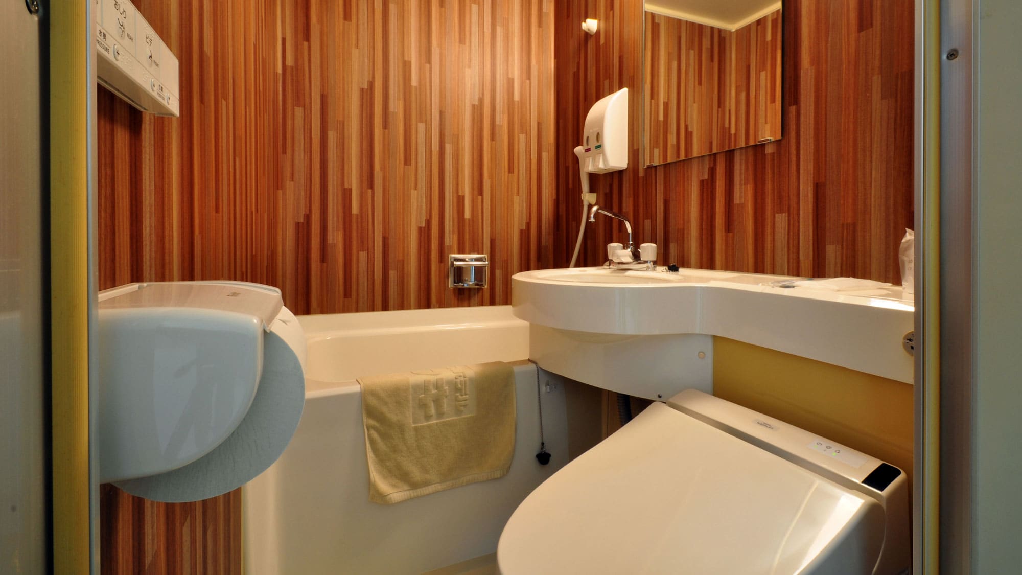 【禁煙單人房範例】 附有整體衛浴和加熱馬桶