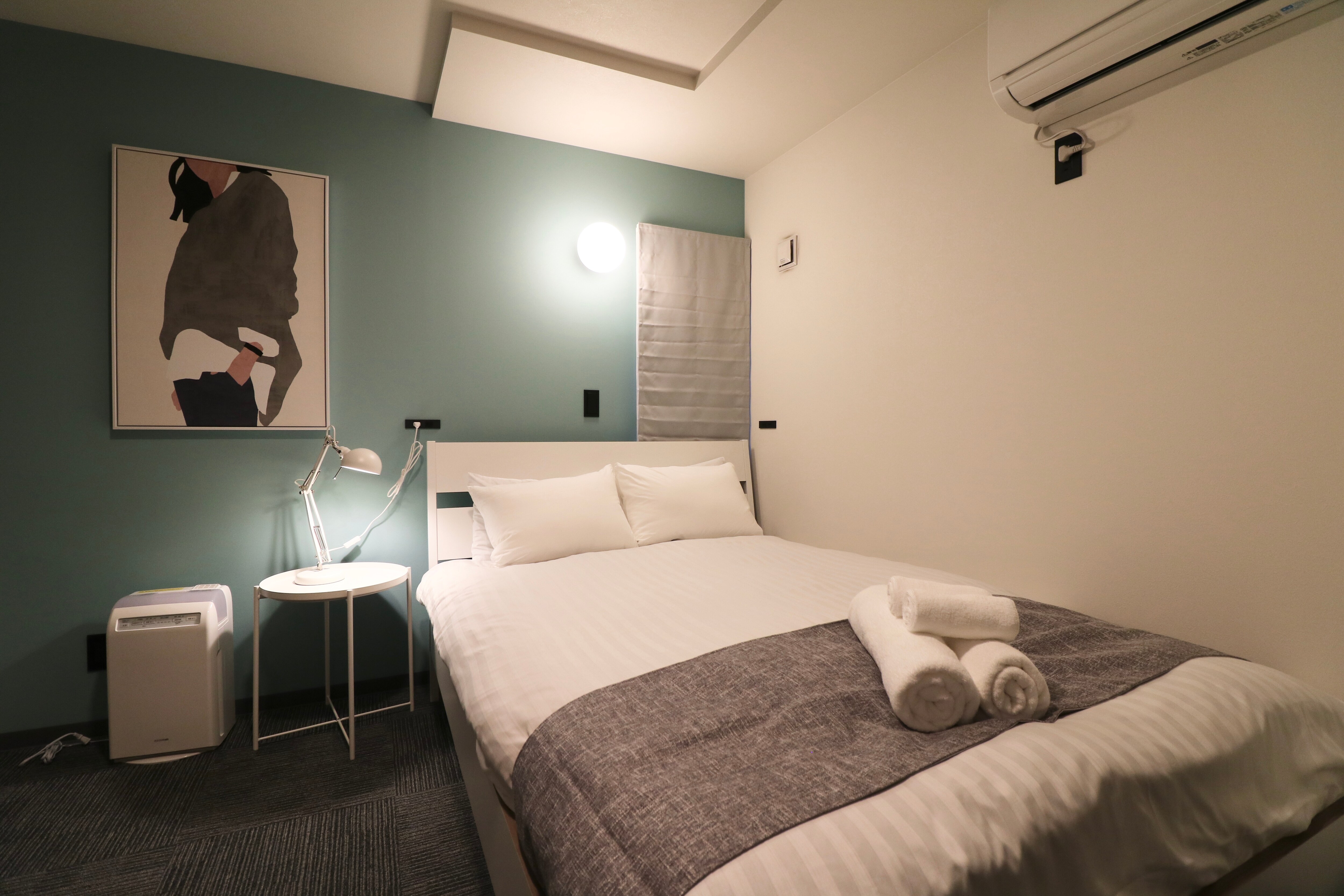Room 3