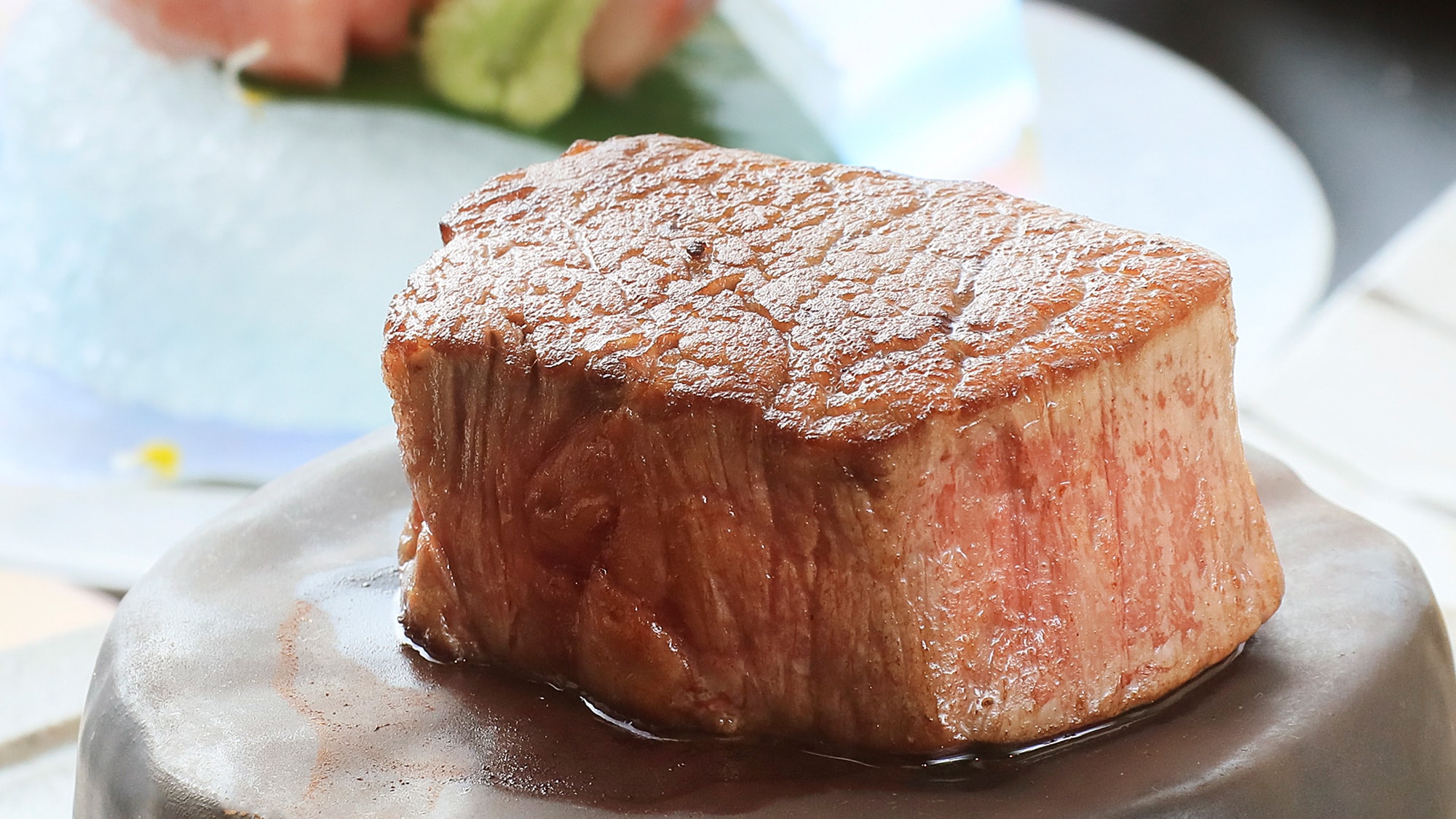 [Steak panggang batu daging sapi Shinshu]