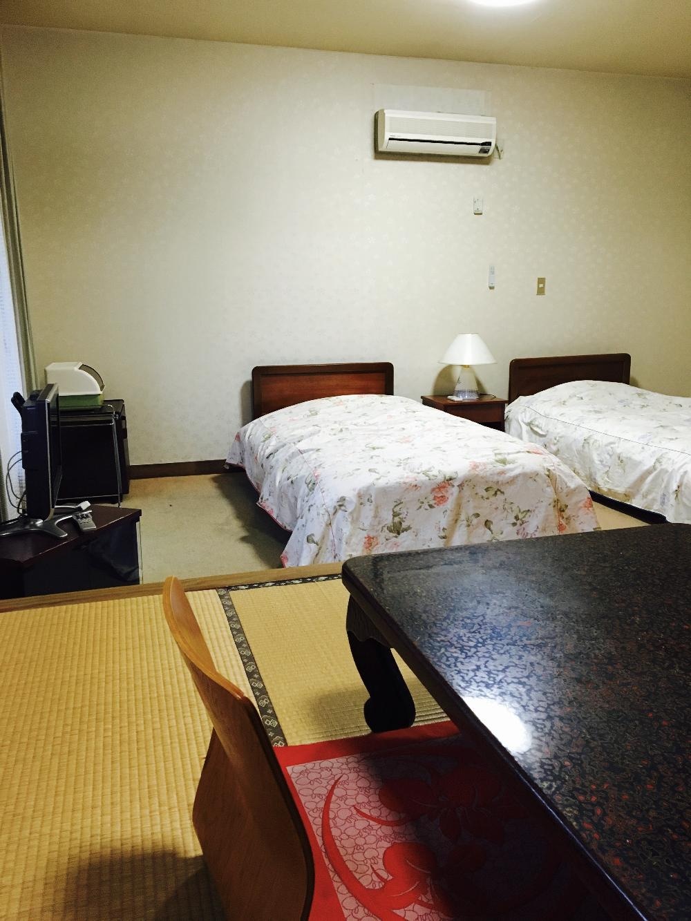 Japanese-Western style room, some Japanese style rooms 4.5 tatami mats