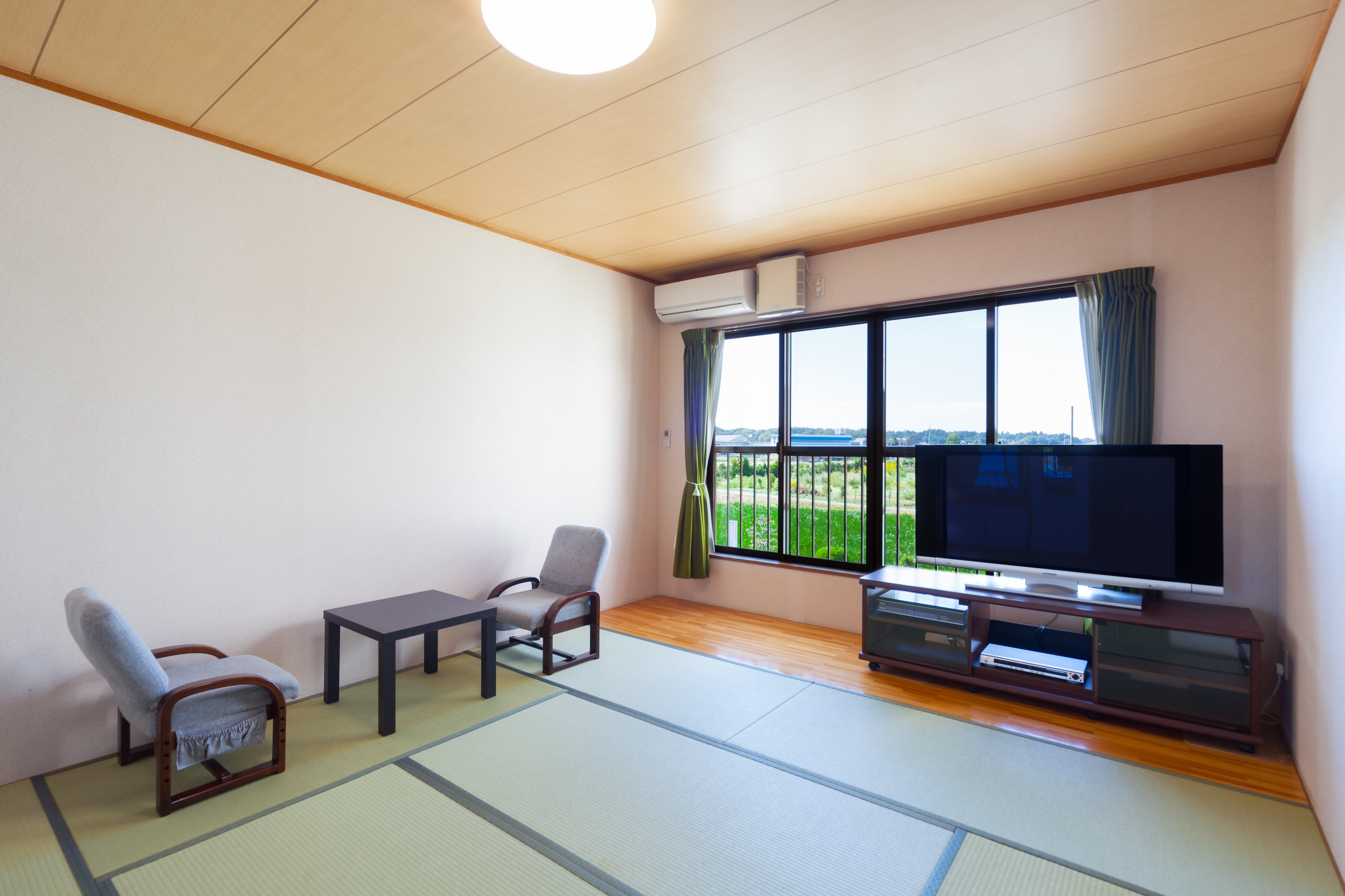 Sunset Room