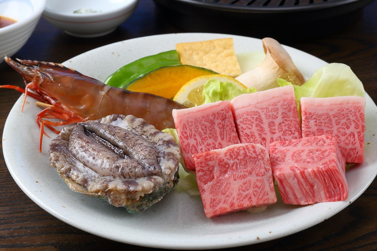 Saga beef and grilled seafood
