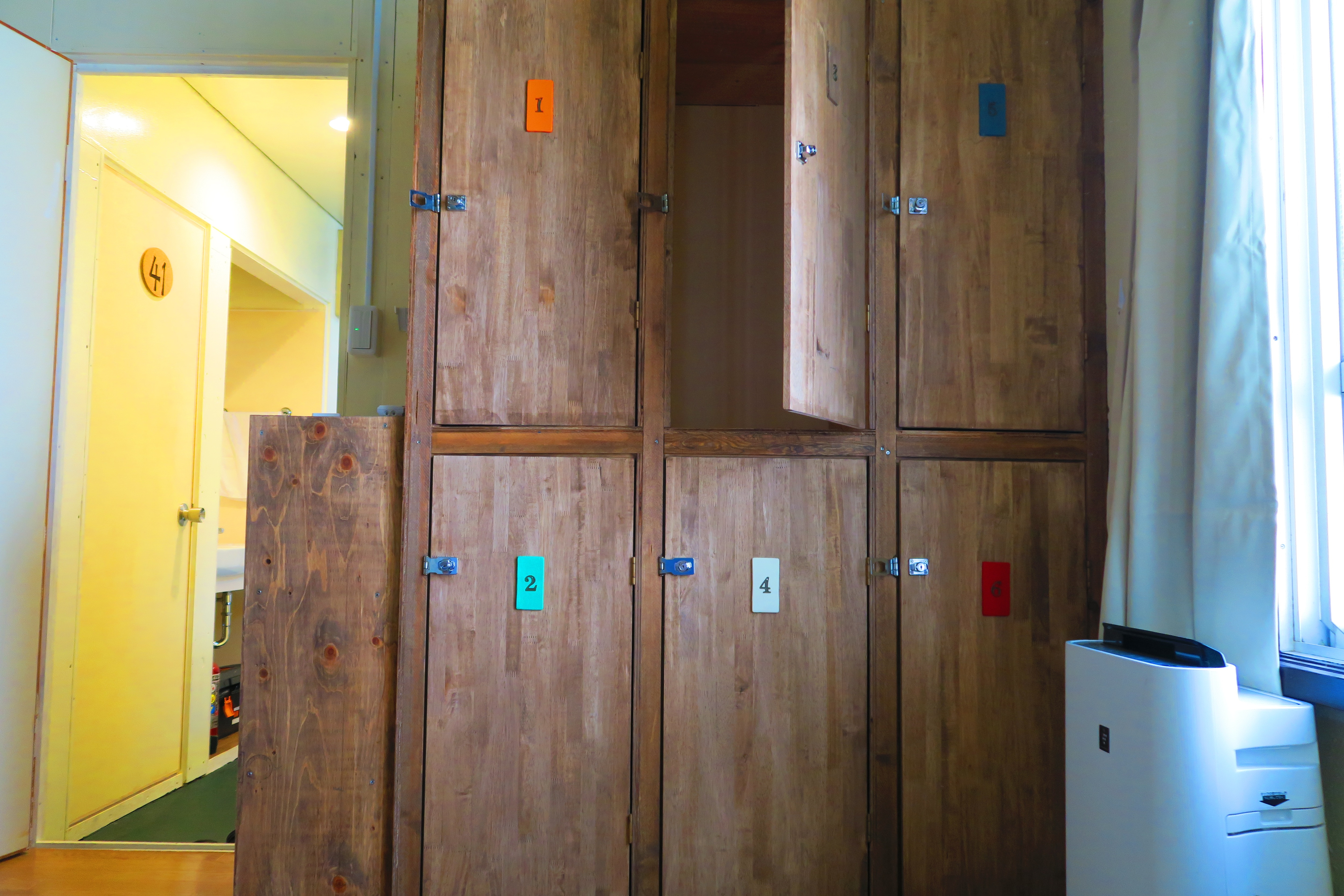 Mix dormitory 사물함