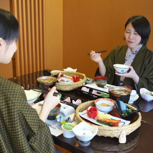 【早餐】從早上開始提供豐富多元的日式套餐♪♪
