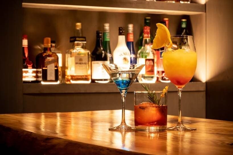 Ninokura/Sannokura Bar exclusively for guests staying at the hotel