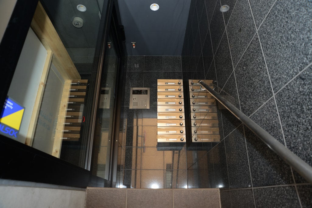 pintu masuk