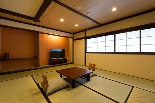 Special room, moon music