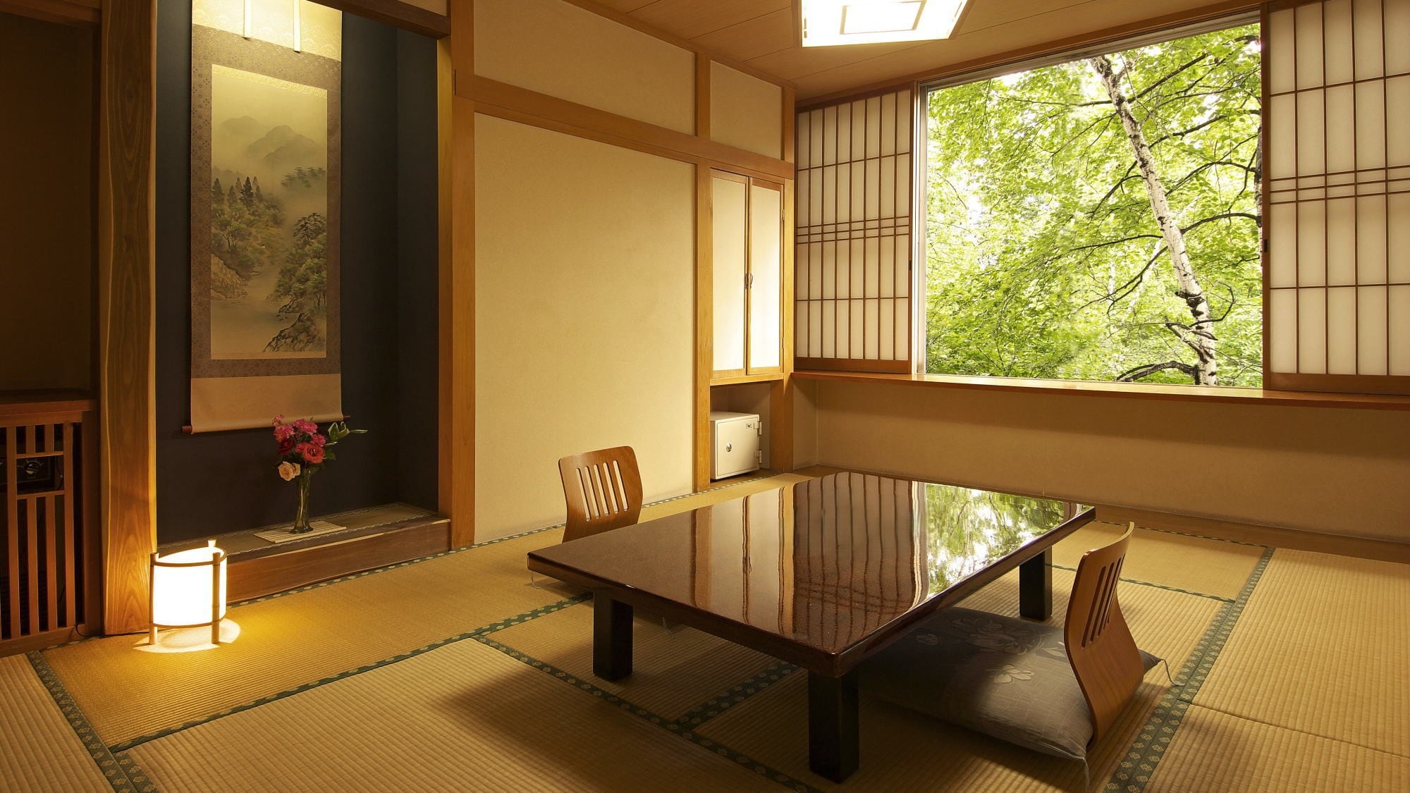 Japanese-style room (10 tatami mats)