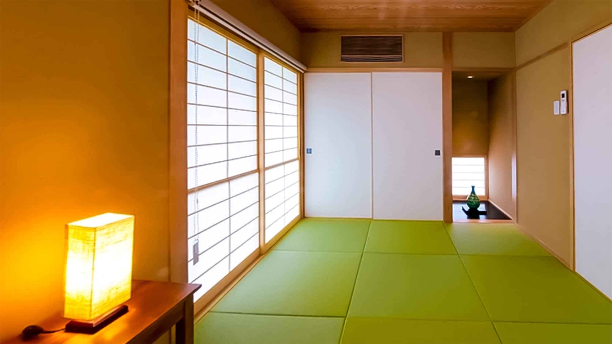 ・[Sun Suite] Relax in a Japanese-style room with Ryukyu tatami mats