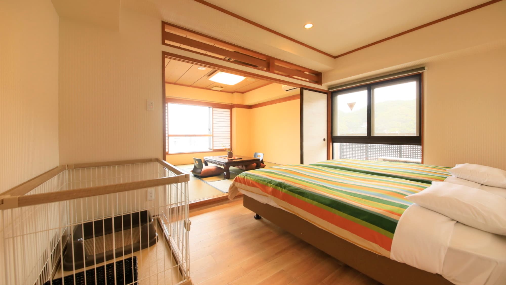 [Japanese-Western style twin] Spacious room