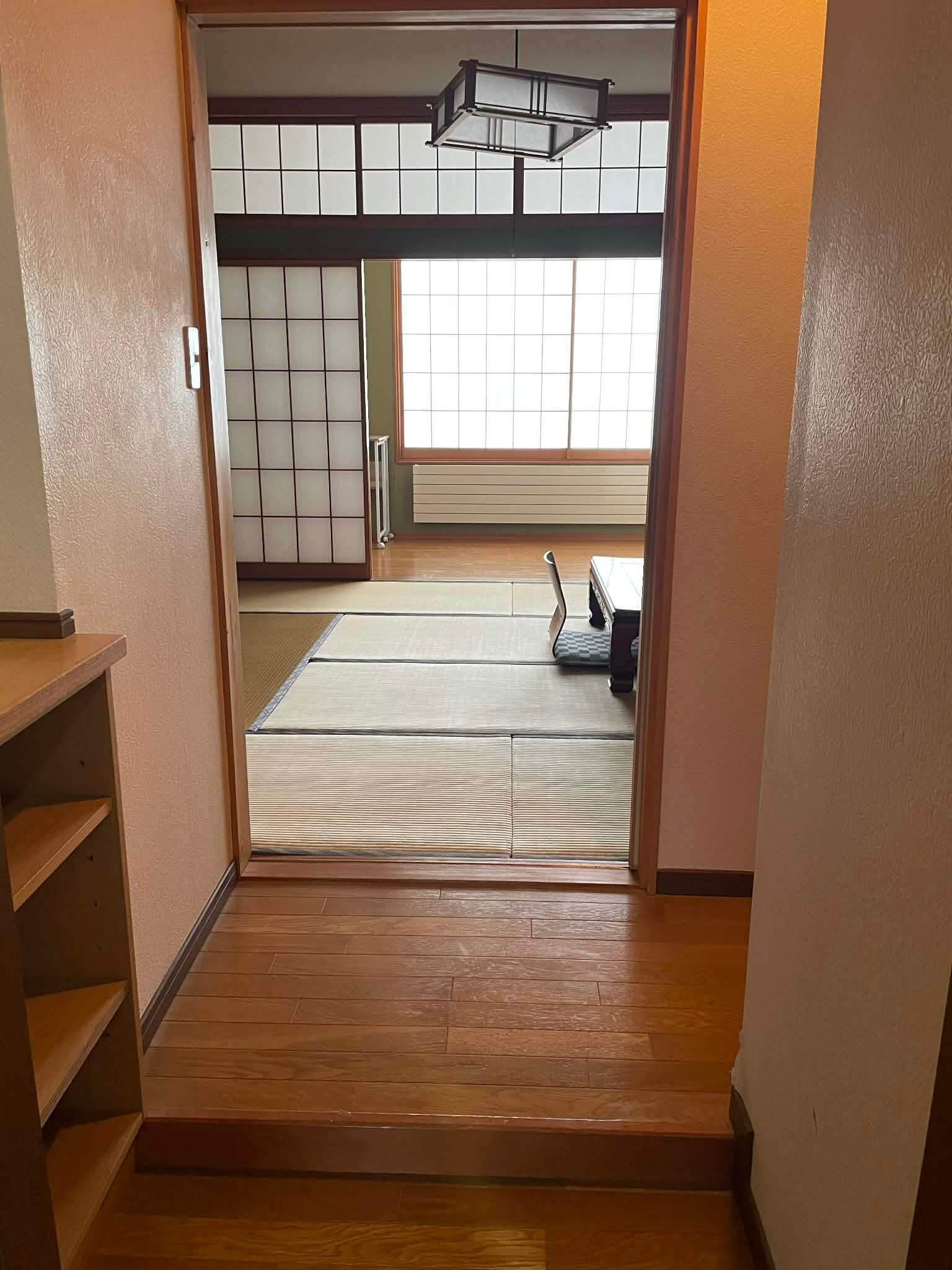 Room 4 (4 people)