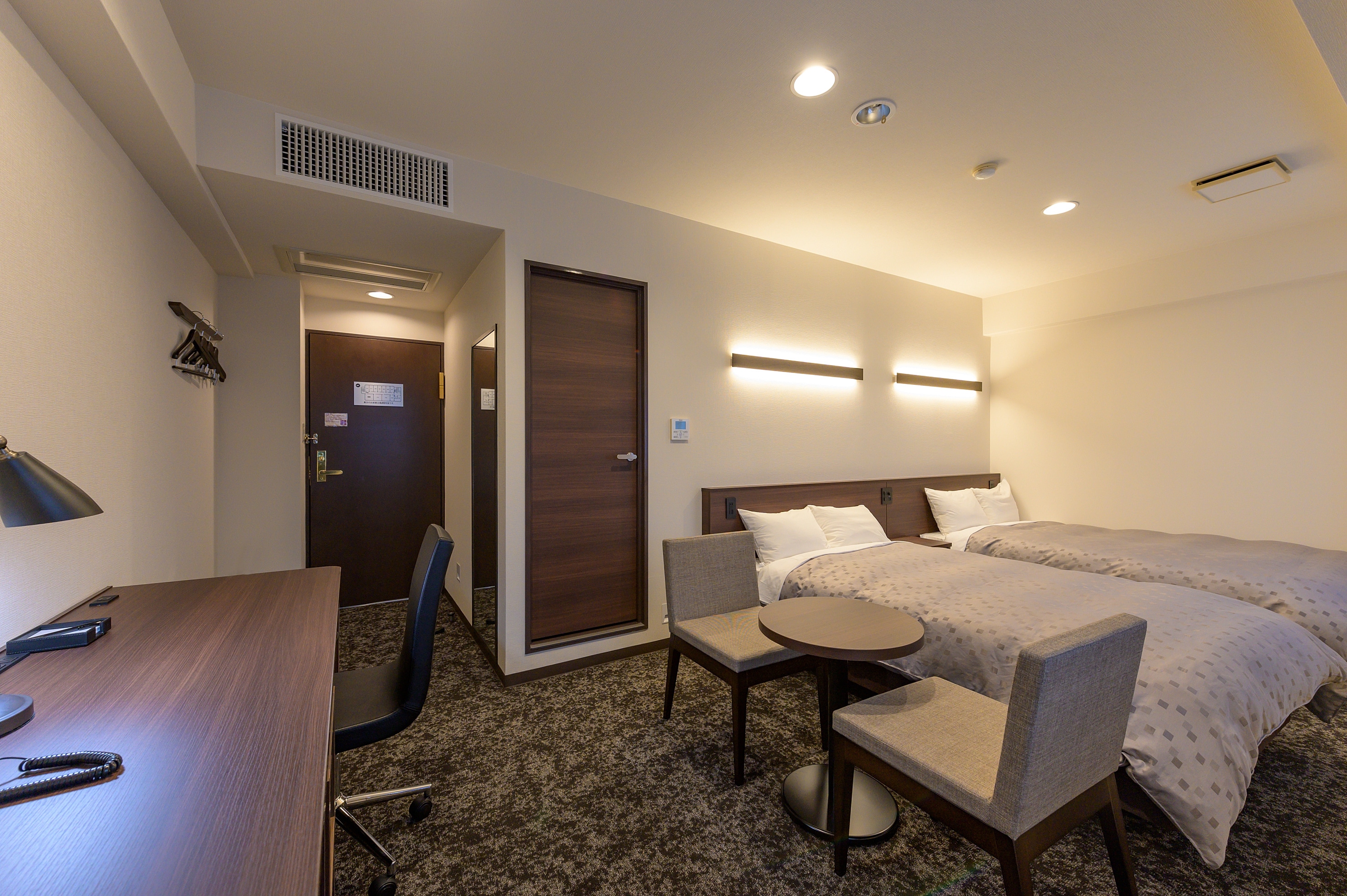 Non-smoking twin room