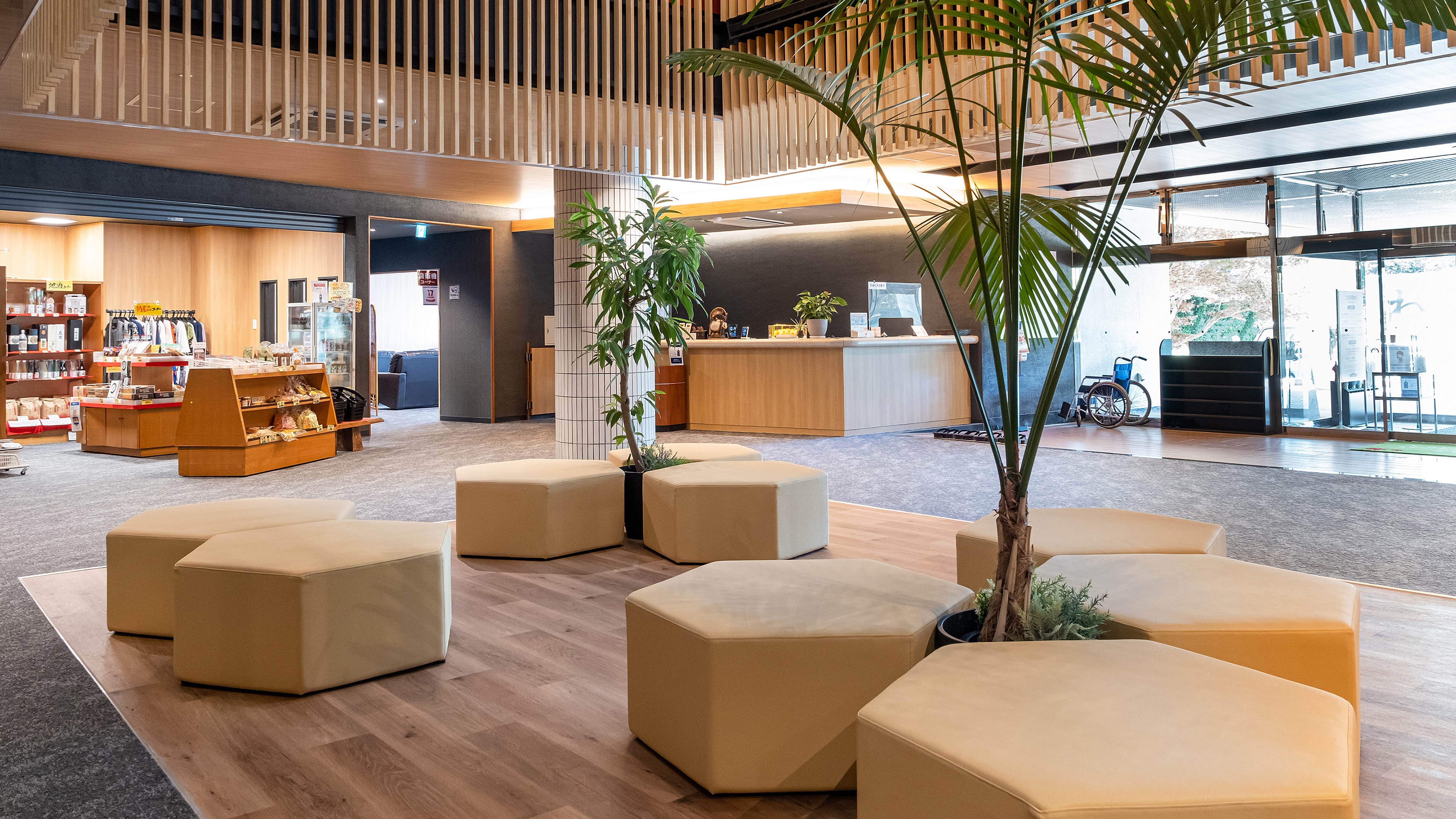 现代而开放的大堂