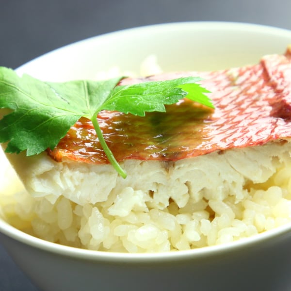 ★ Cơm nấu chín