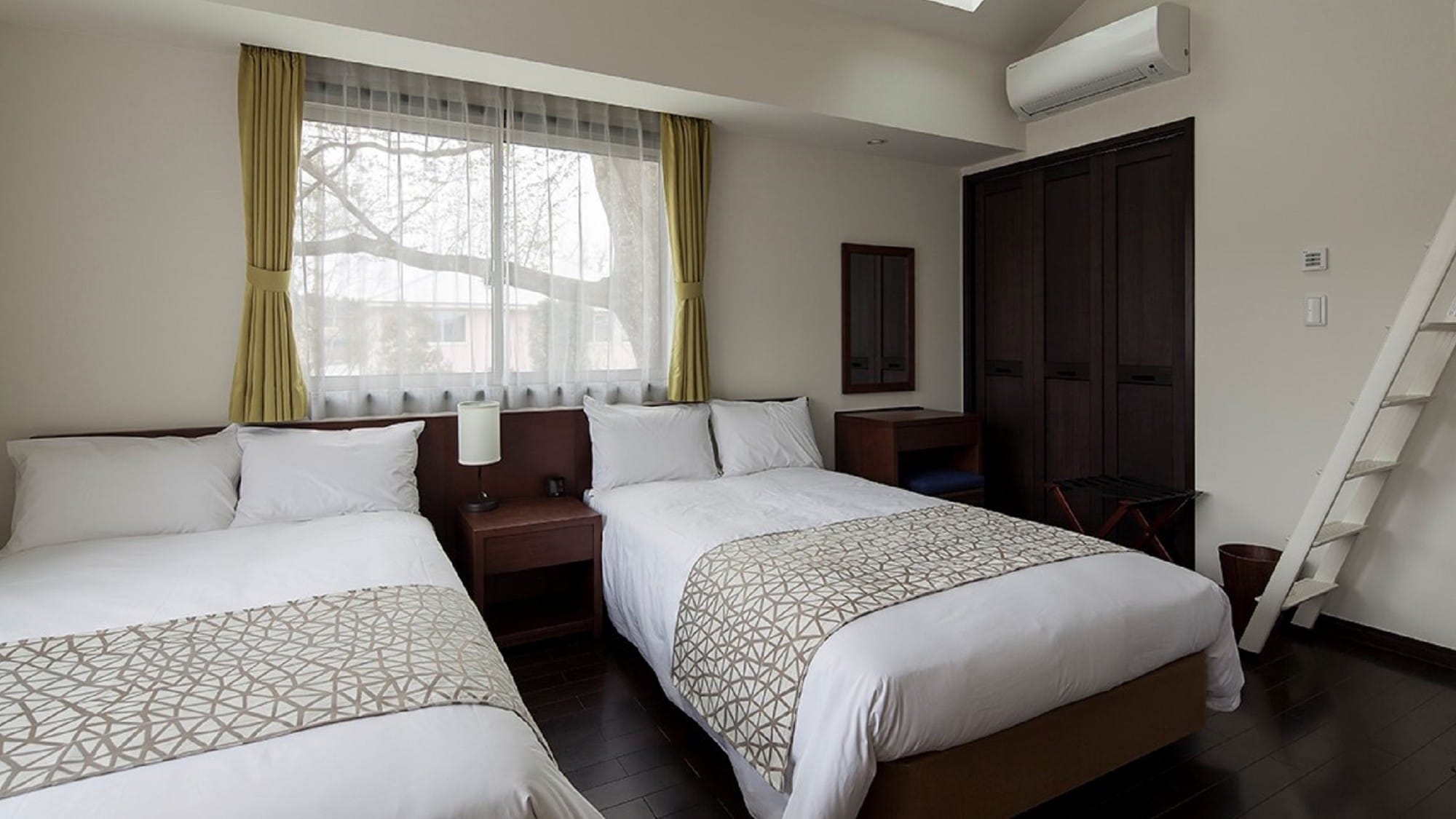 [Family Lodge Forest Terrace] A bedroom where you can relax like at home